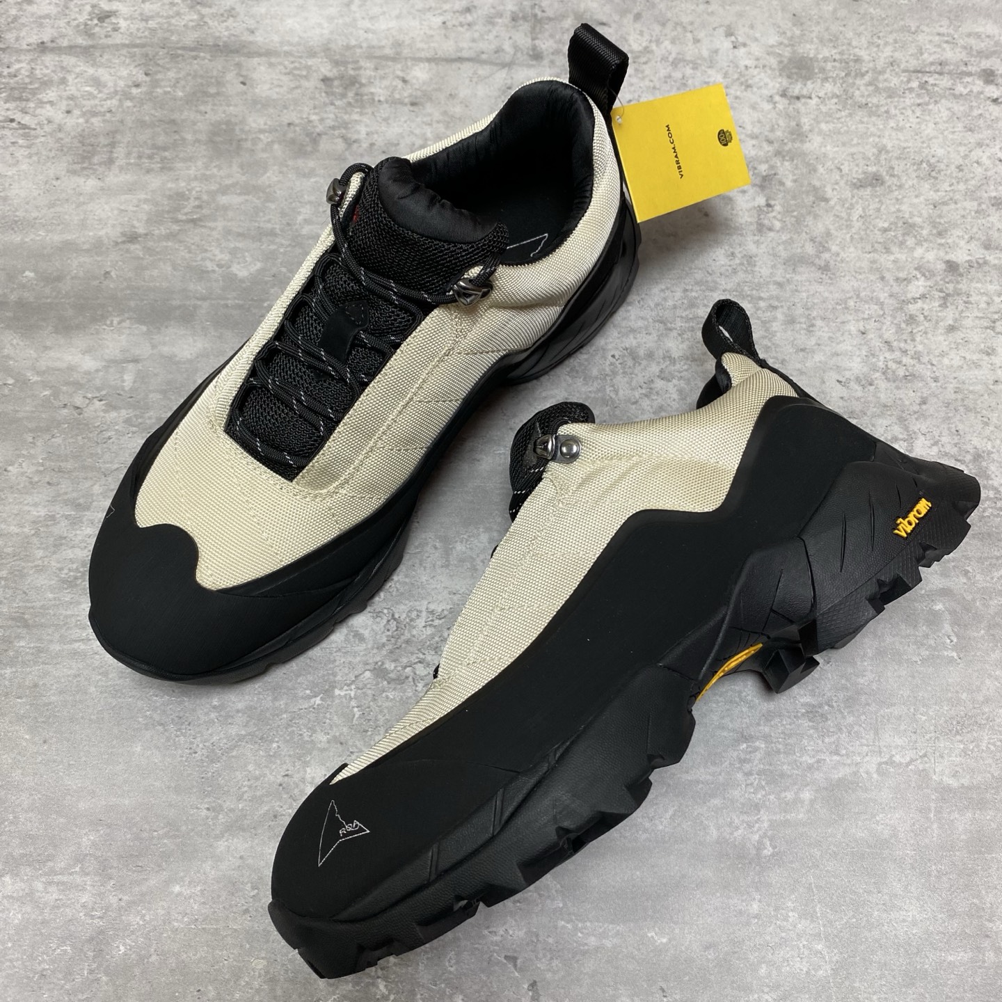 Basic Shoes Breathable M