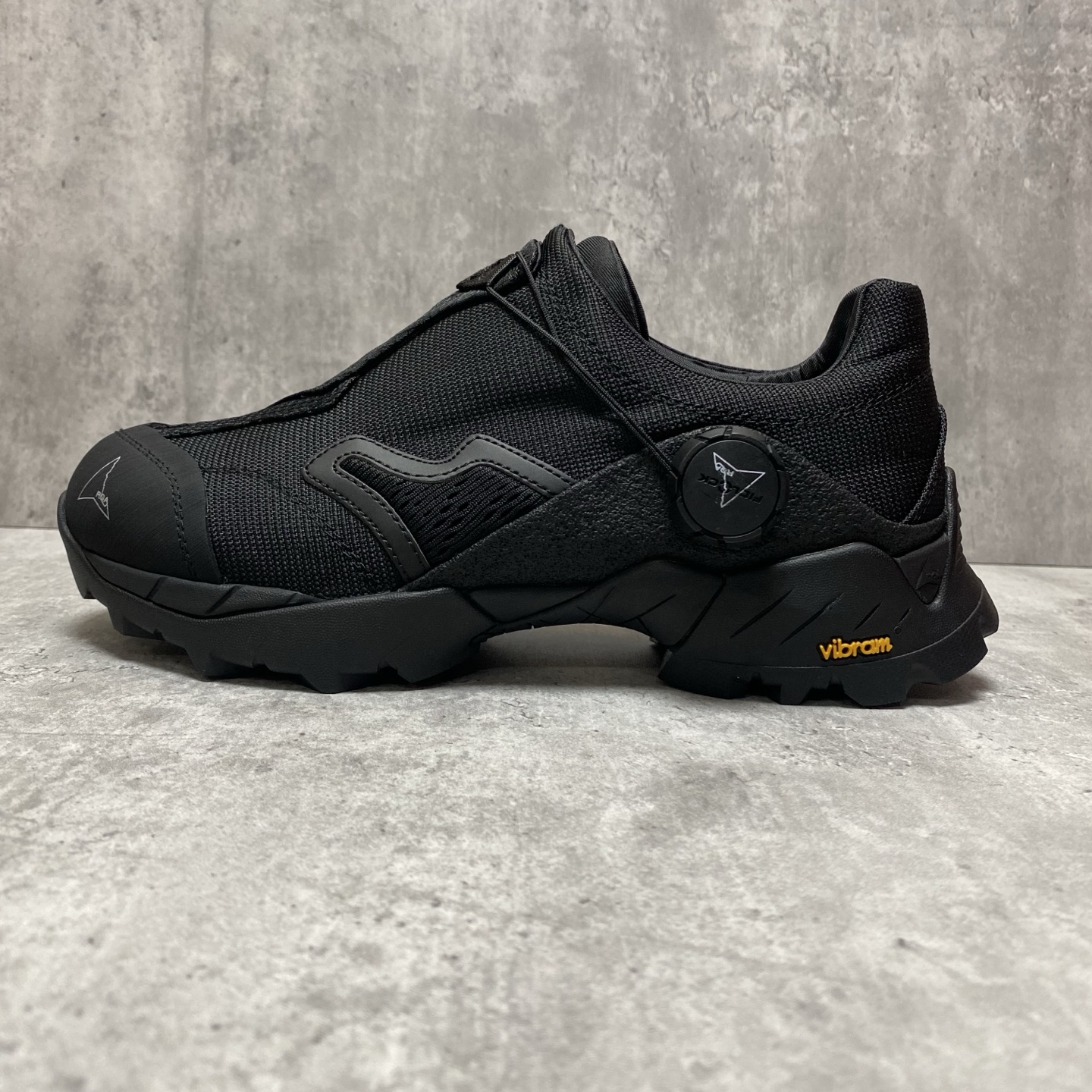 Basic Shoes Breathable M