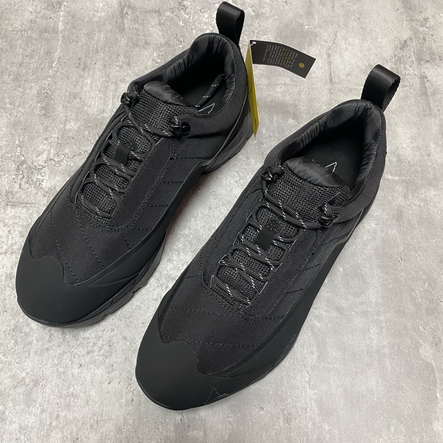 Basic Shoes Breathable M
