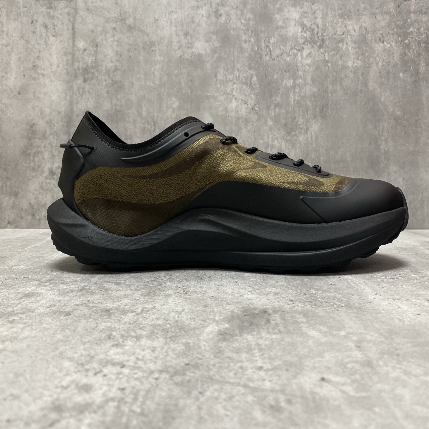 Basic Shoes Breathable M