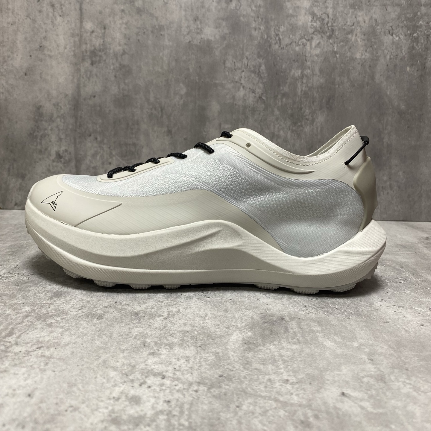 Basic Shoes Breathable M