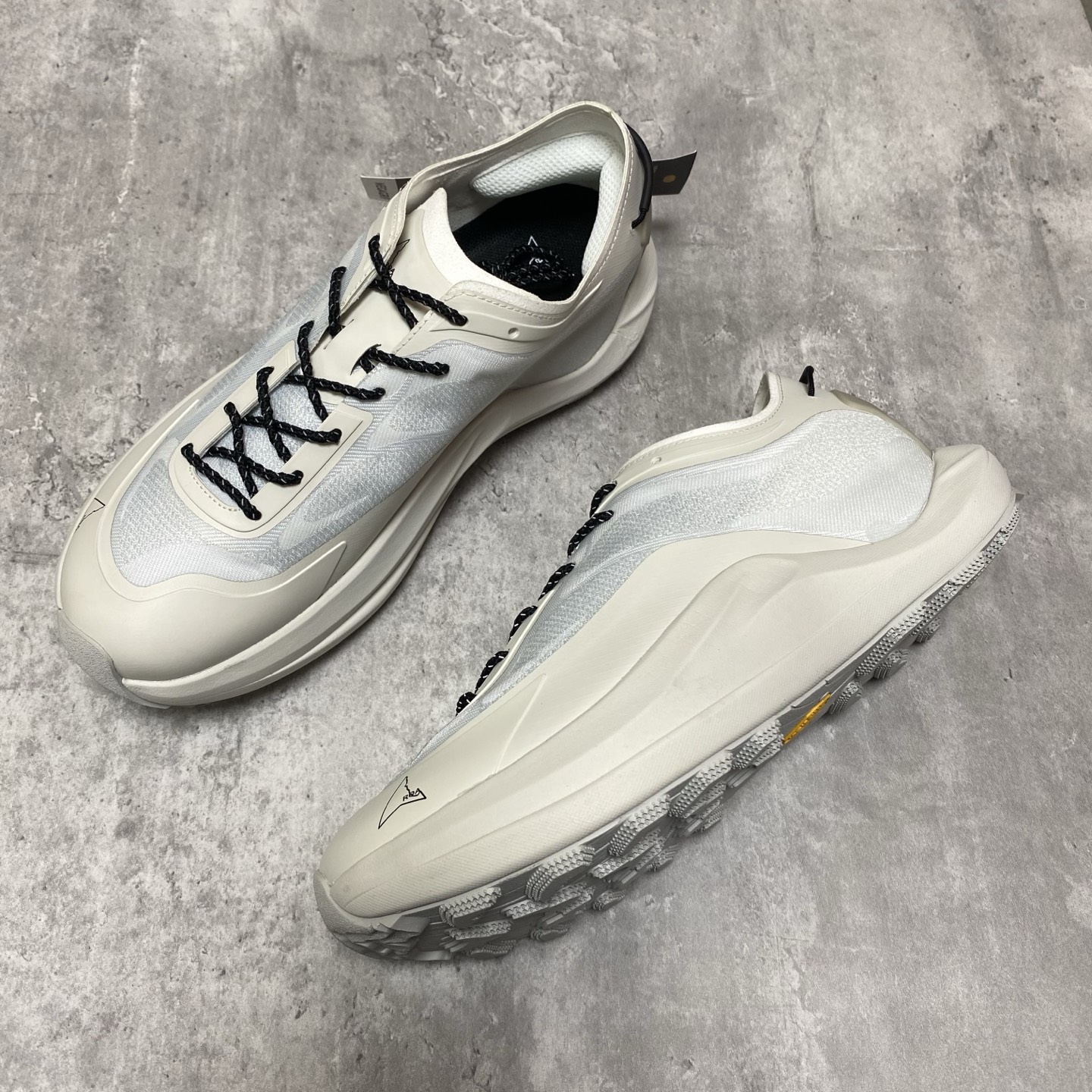 Basic Shoes Breathable M