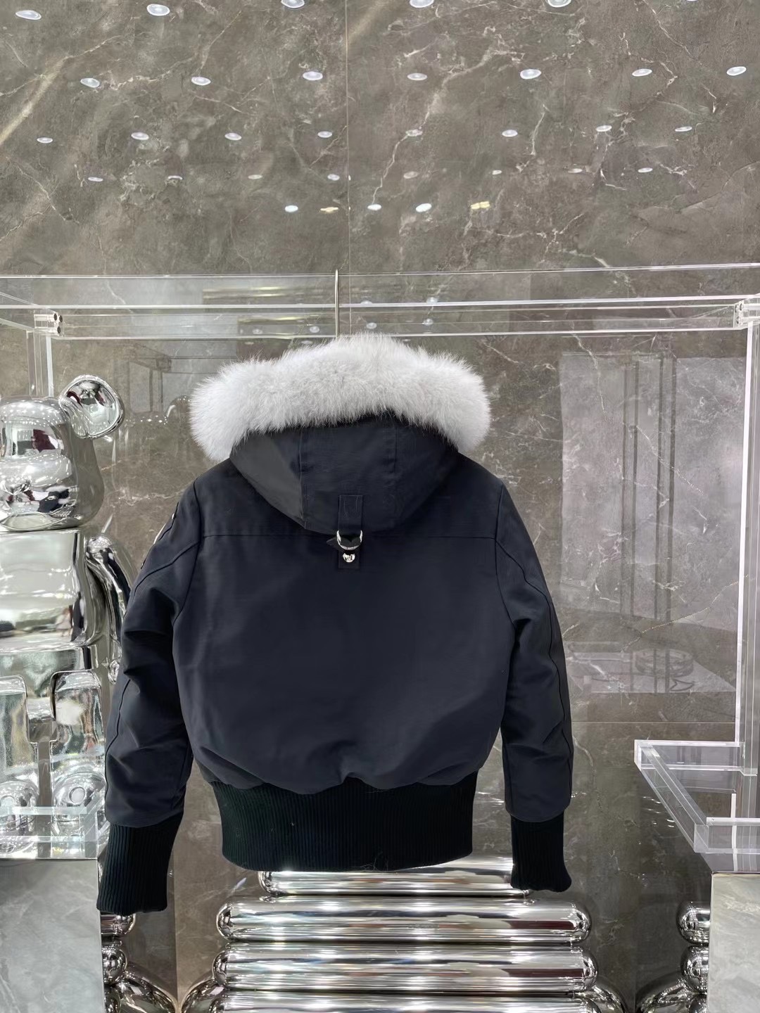 Calvin Klein Canada Goose Female Basic Shoes M-l-s-xl