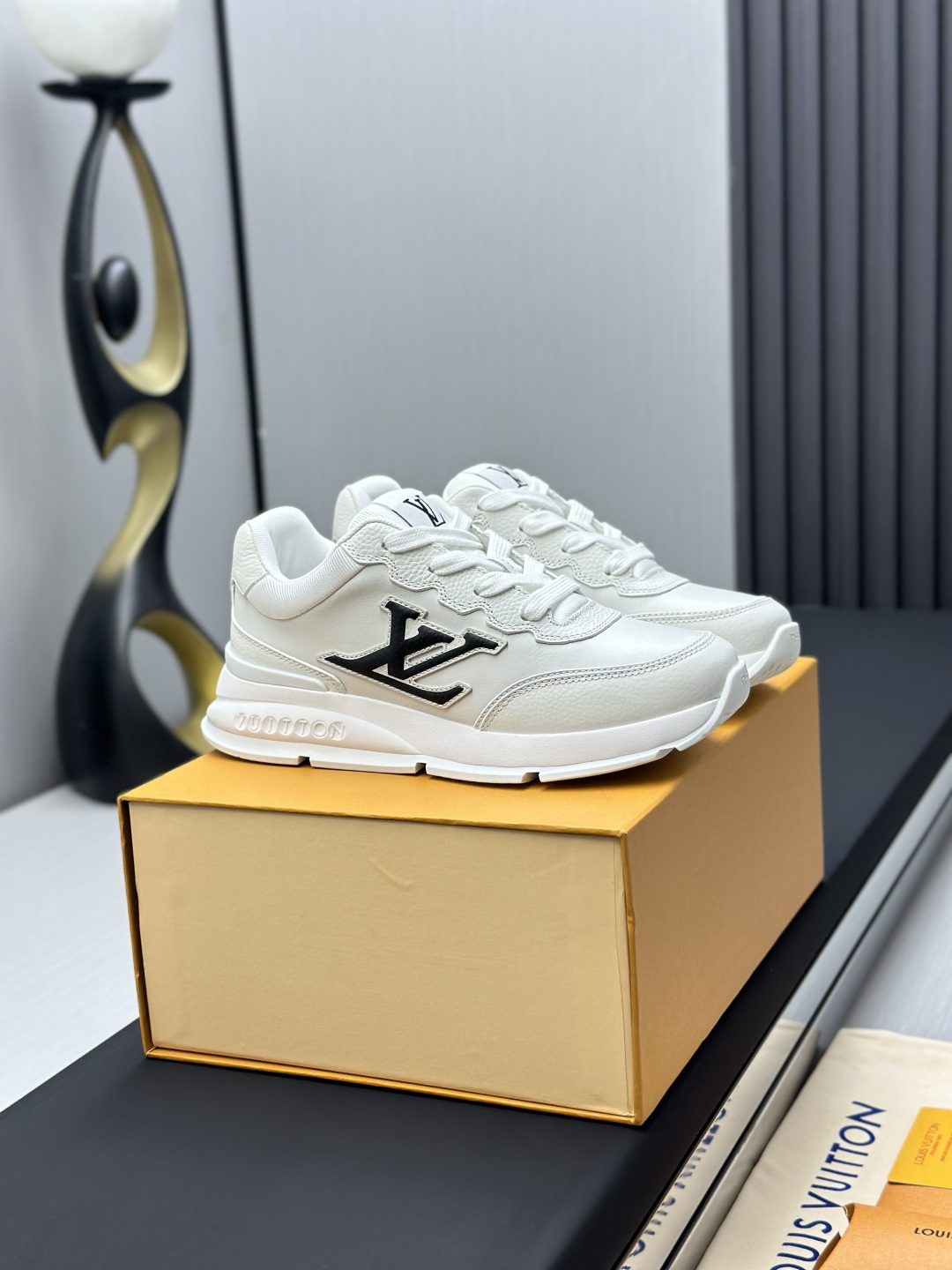 Male Basic Shoes Mesh L