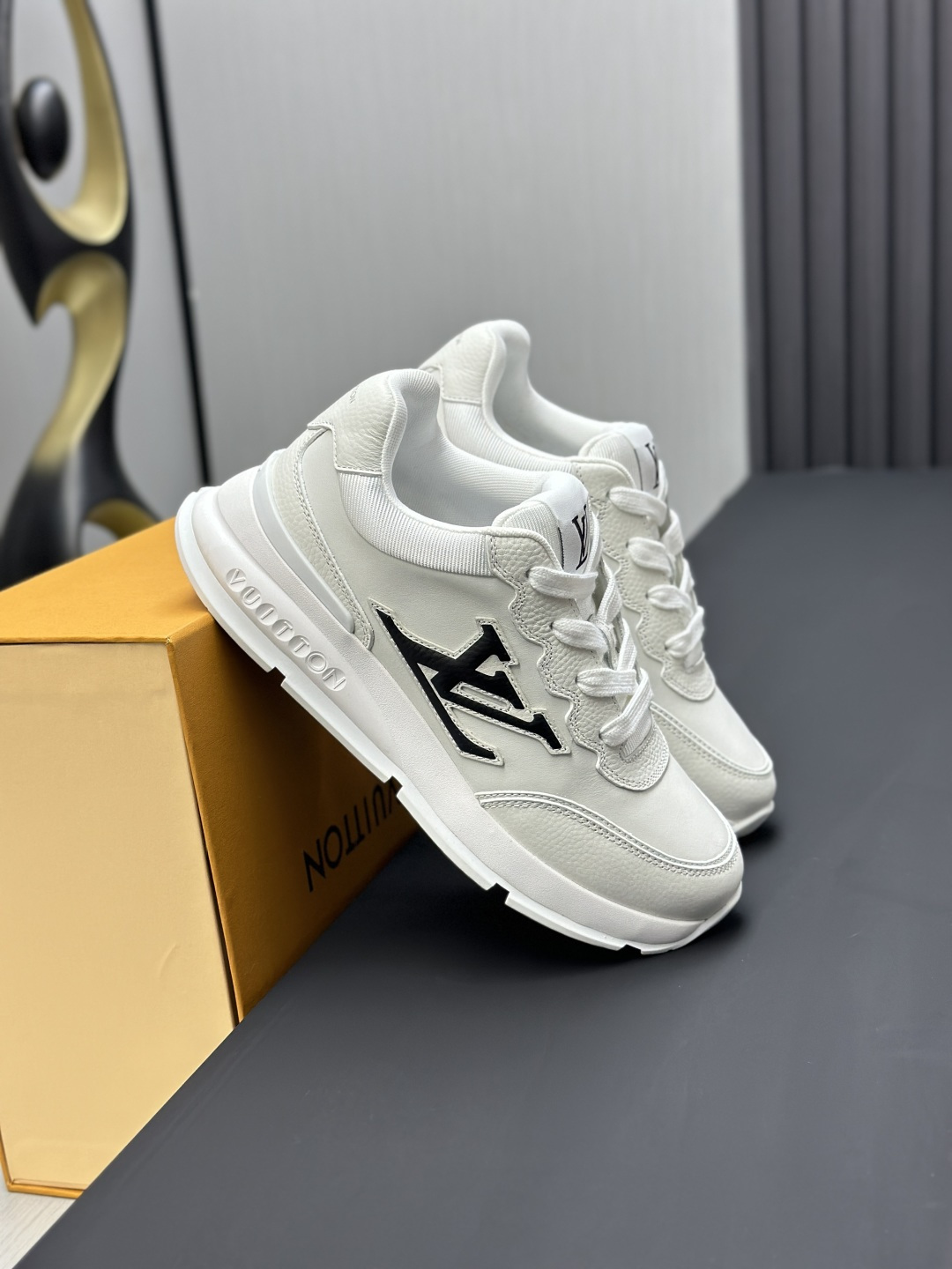 Male Basic Shoes Mesh L