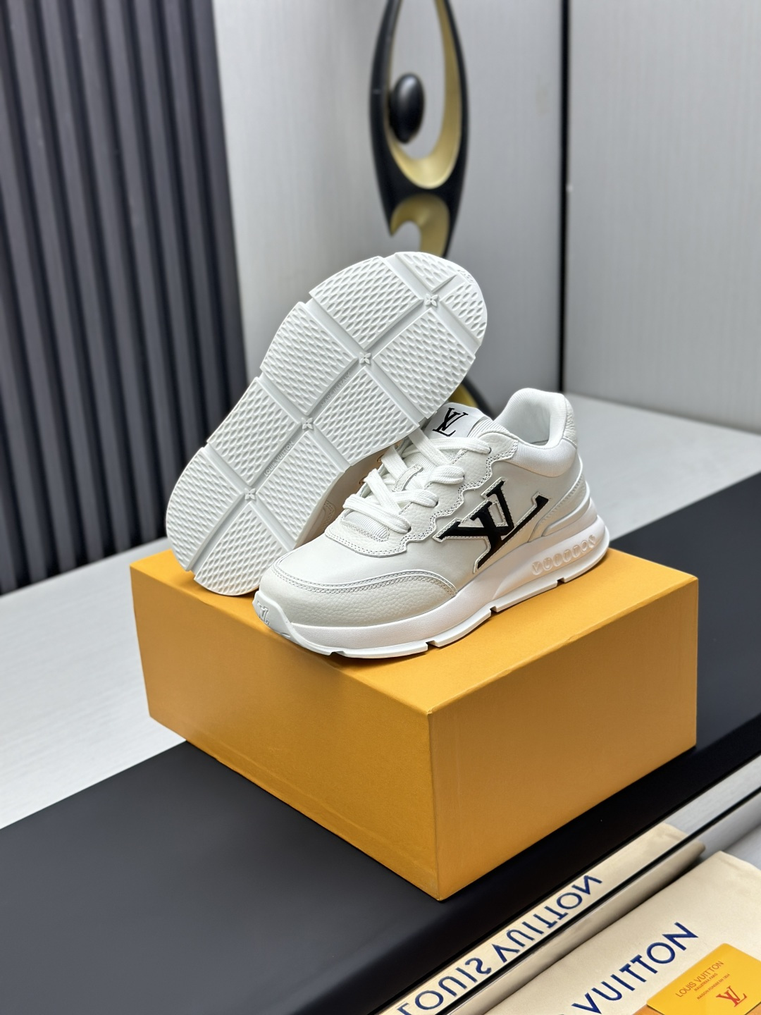 Male Basic Shoes Mesh L