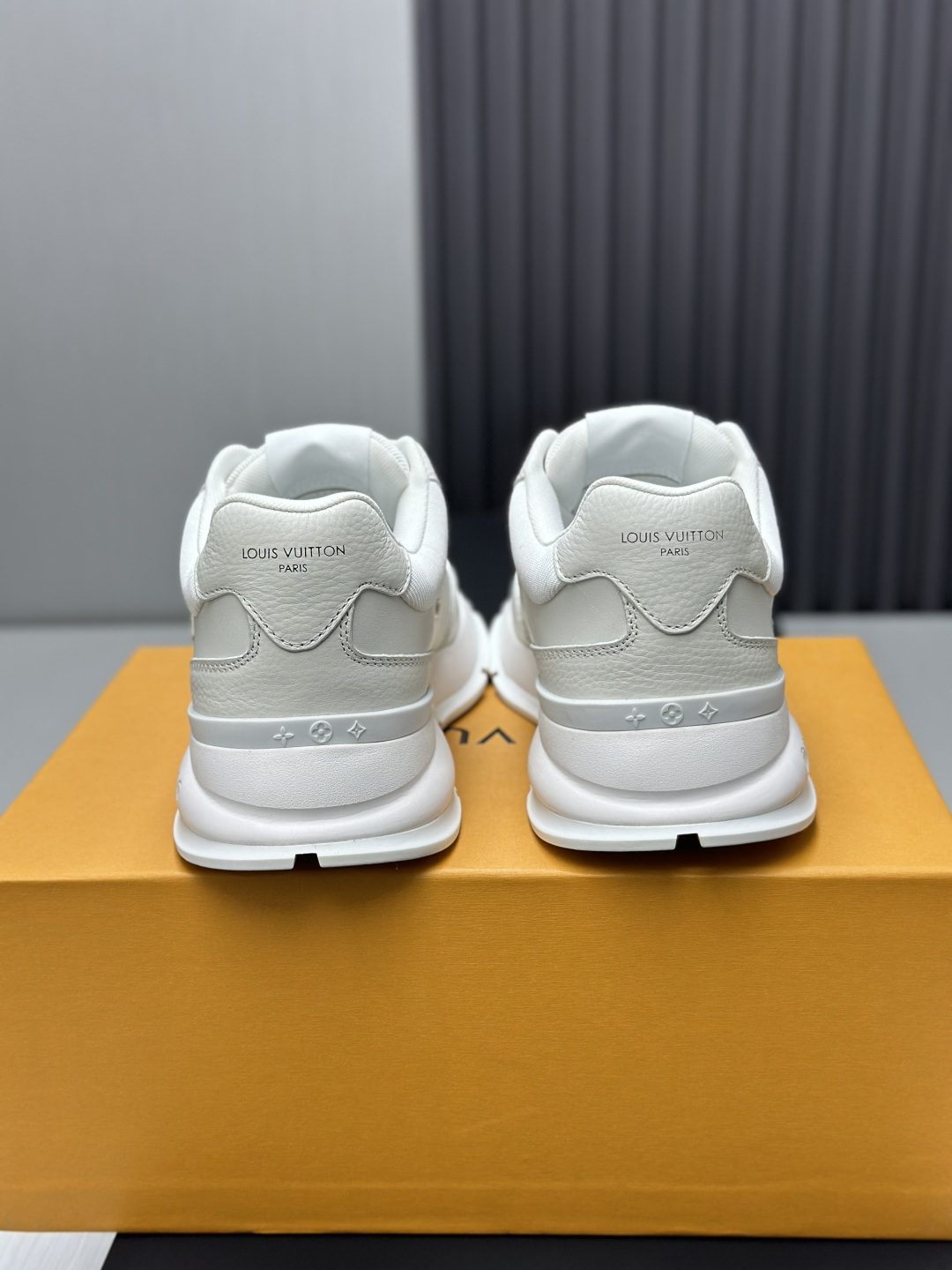 Male Basic Shoes Mesh L