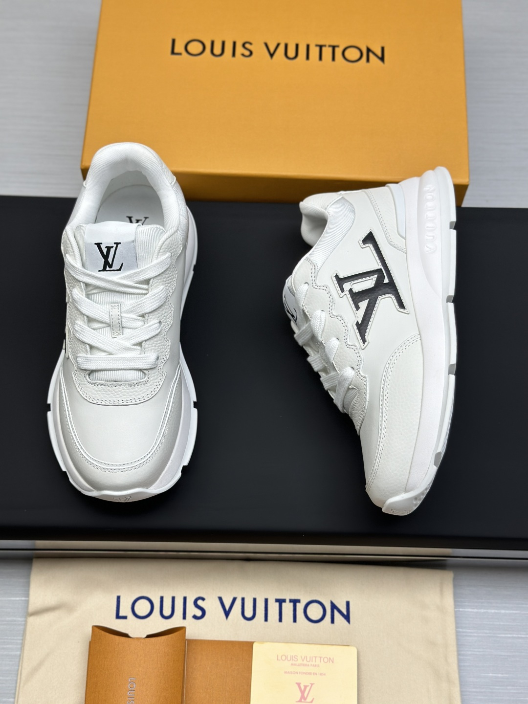 Male Basic Shoes Mesh L