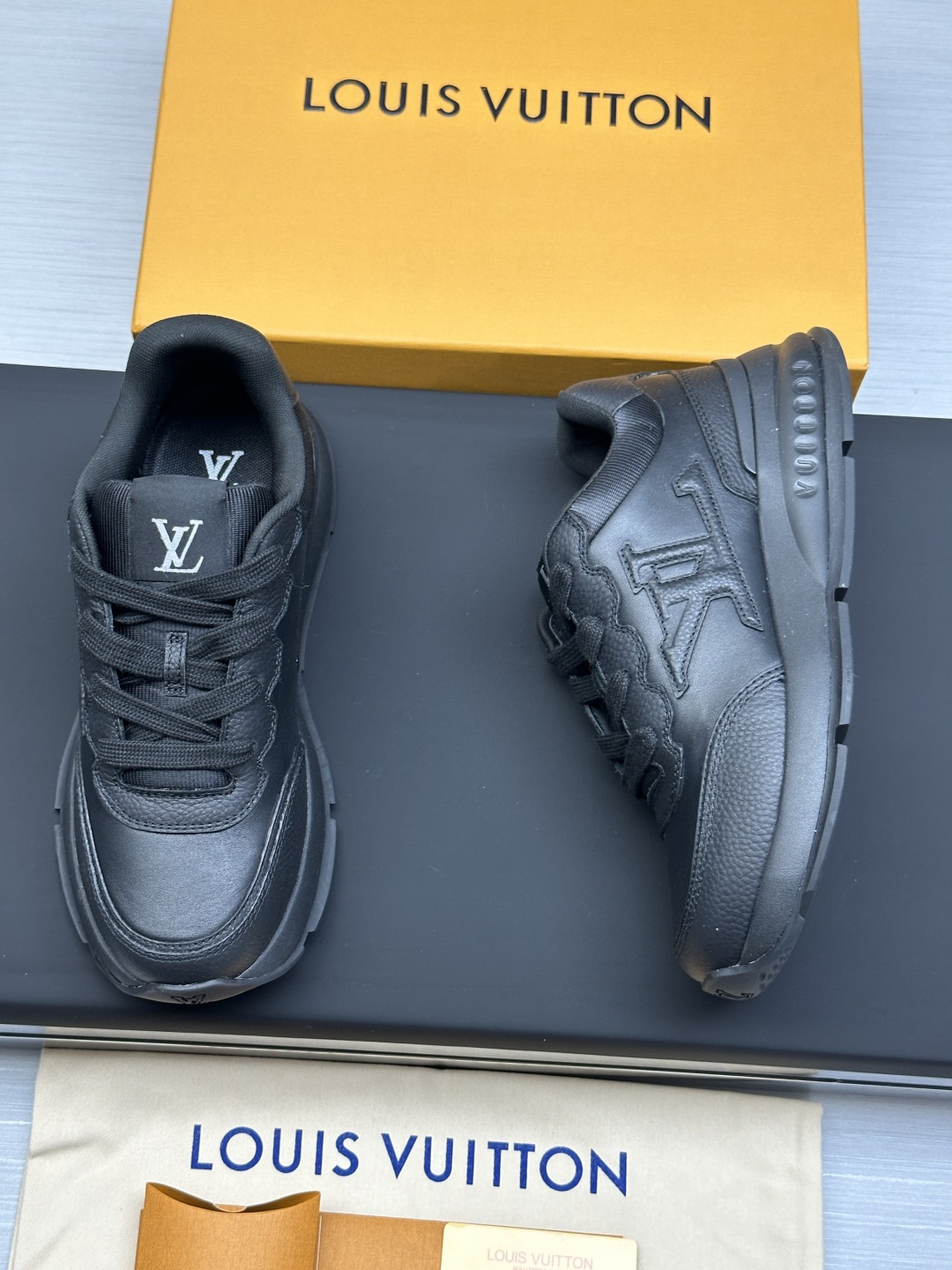 Male Basic Shoes Mesh L