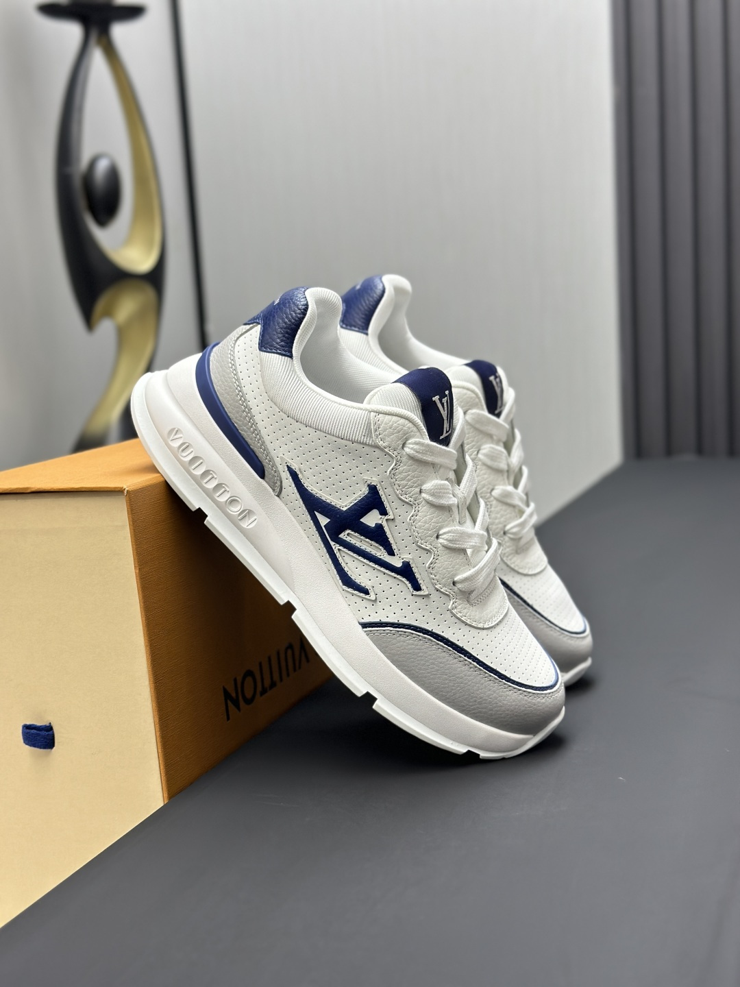 Male Basic Shoes Mesh L