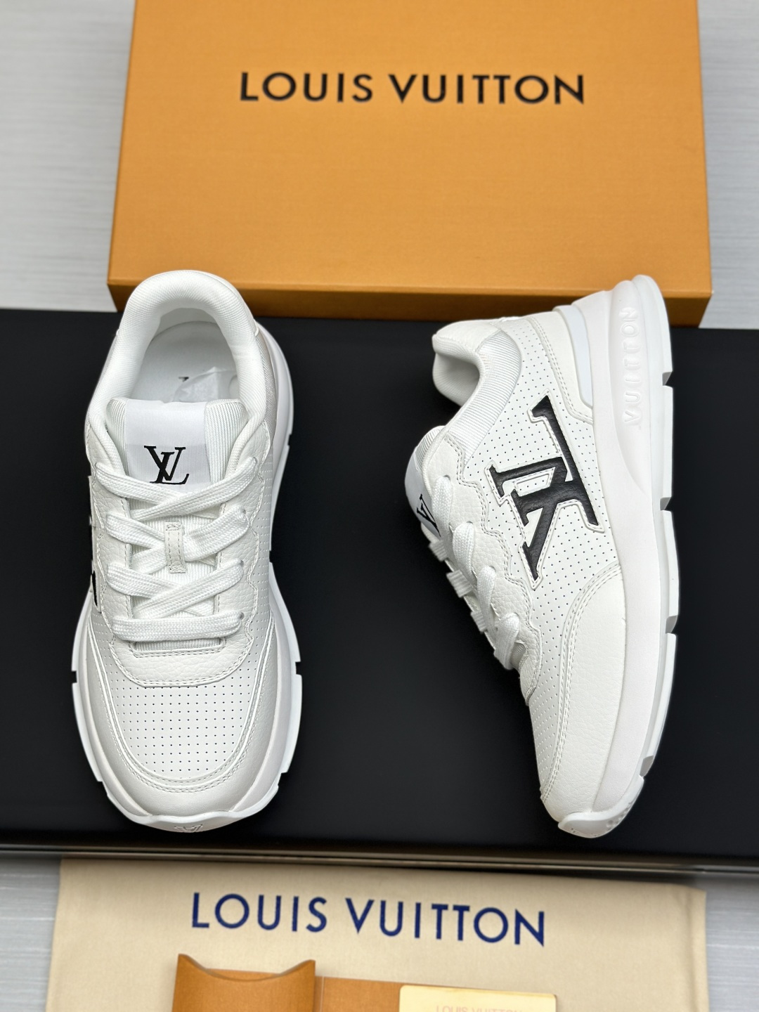 Male Basic Shoes Mesh L