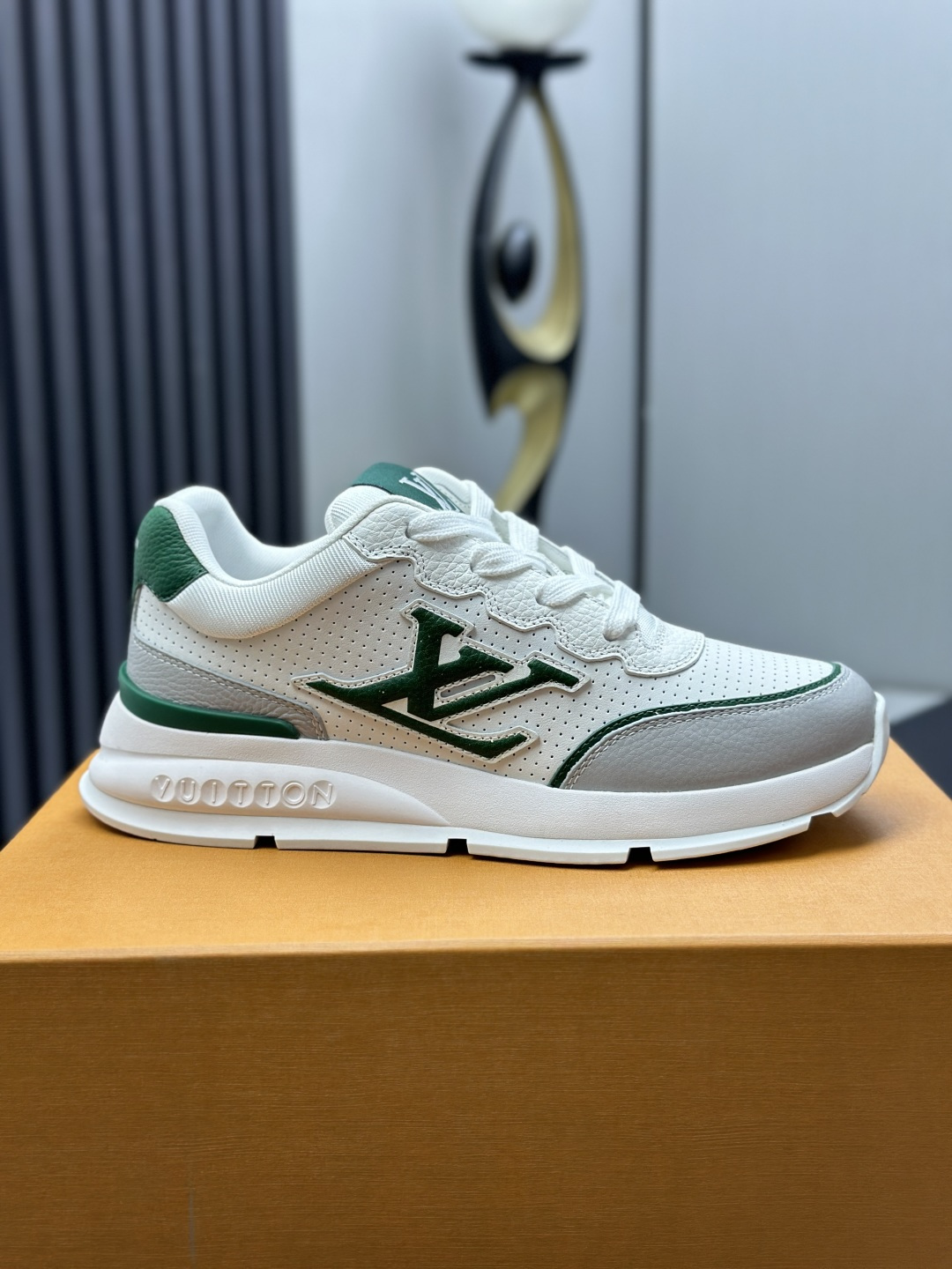 Male Basic Shoes Mesh L