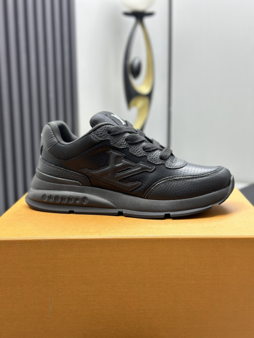 Male Basic Shoes Mesh L