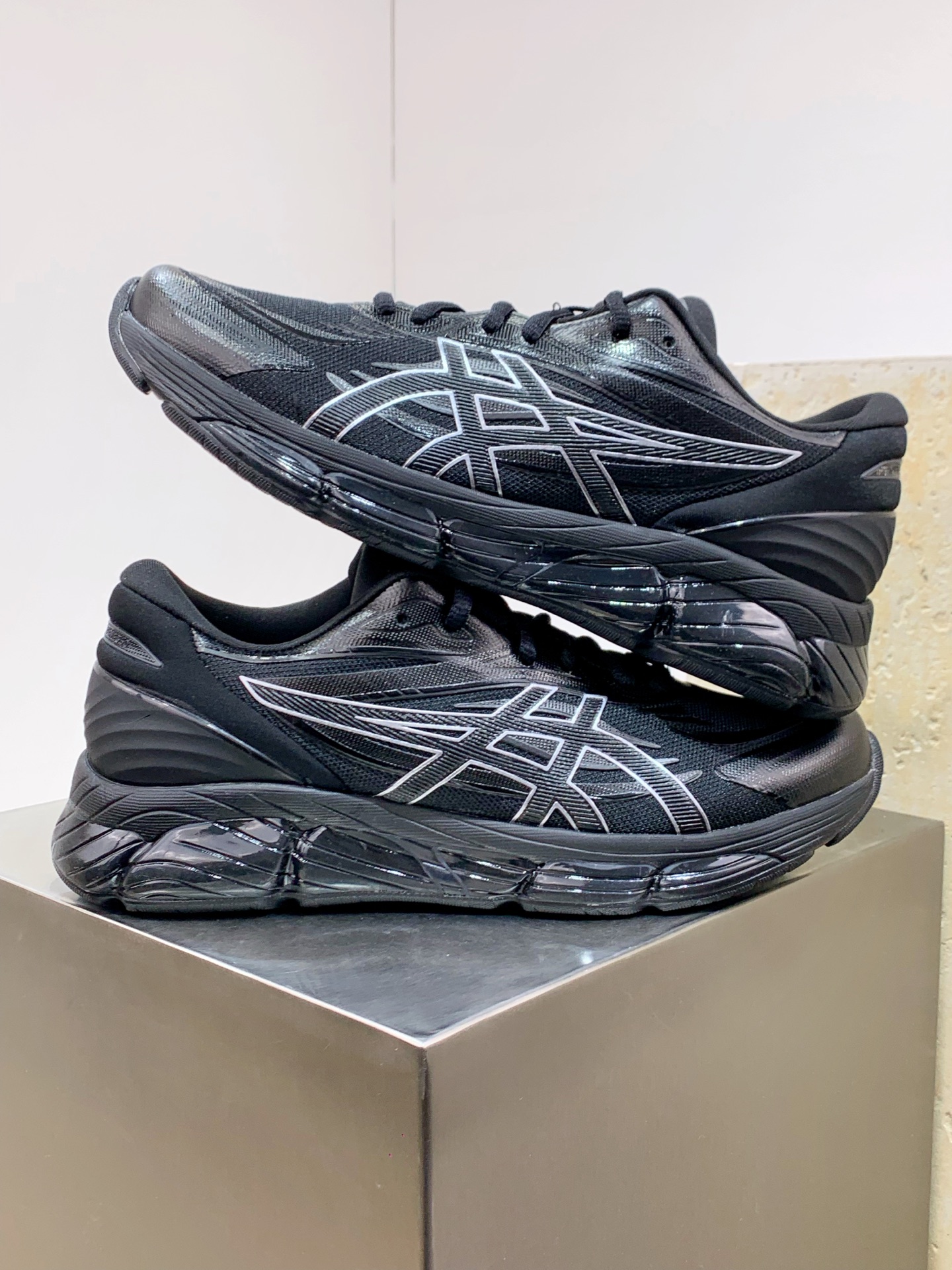 Asics Male Running Shoes Breathable M-l-s
