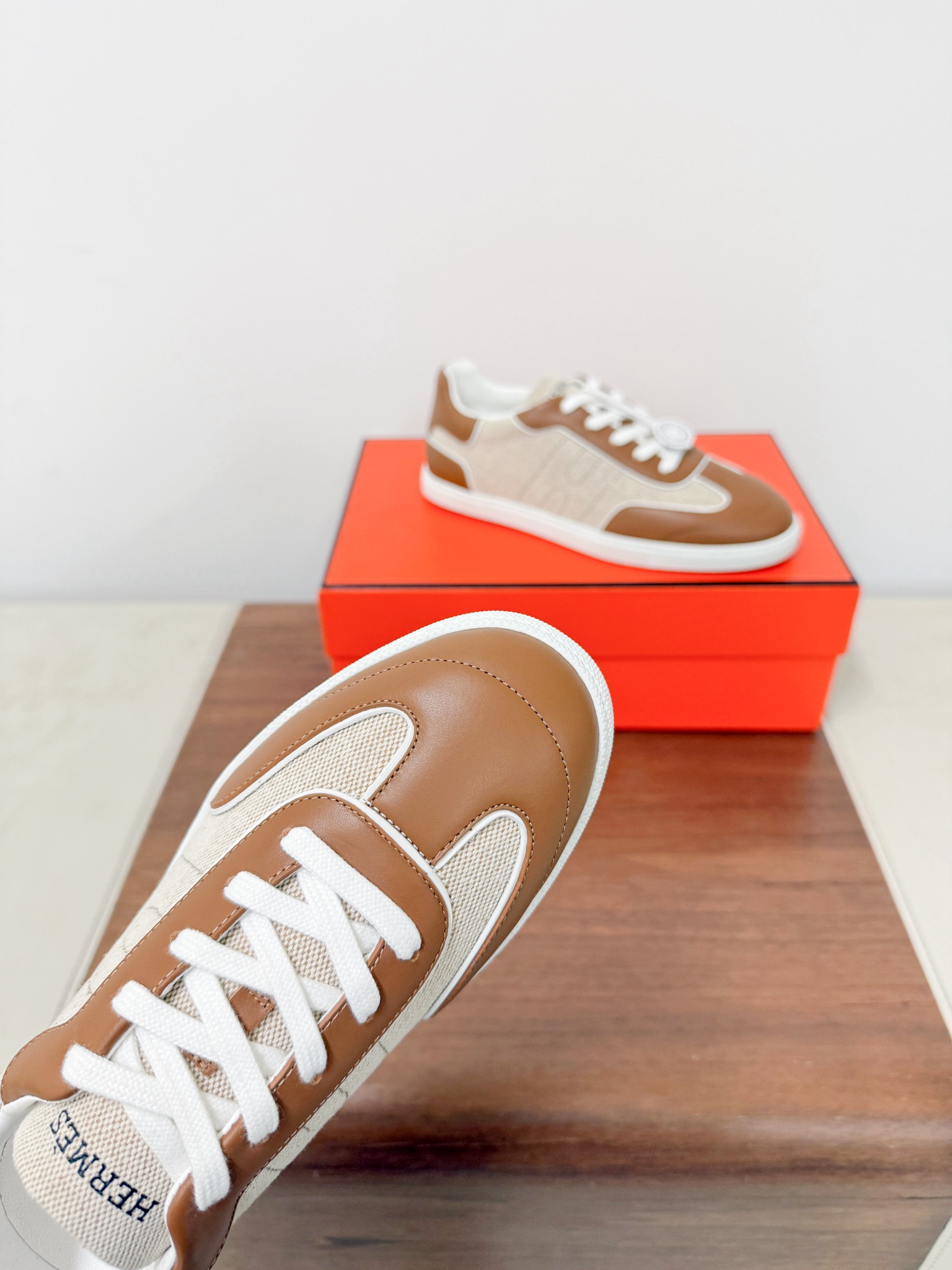 Hermes Female Sneakers White Breathable M