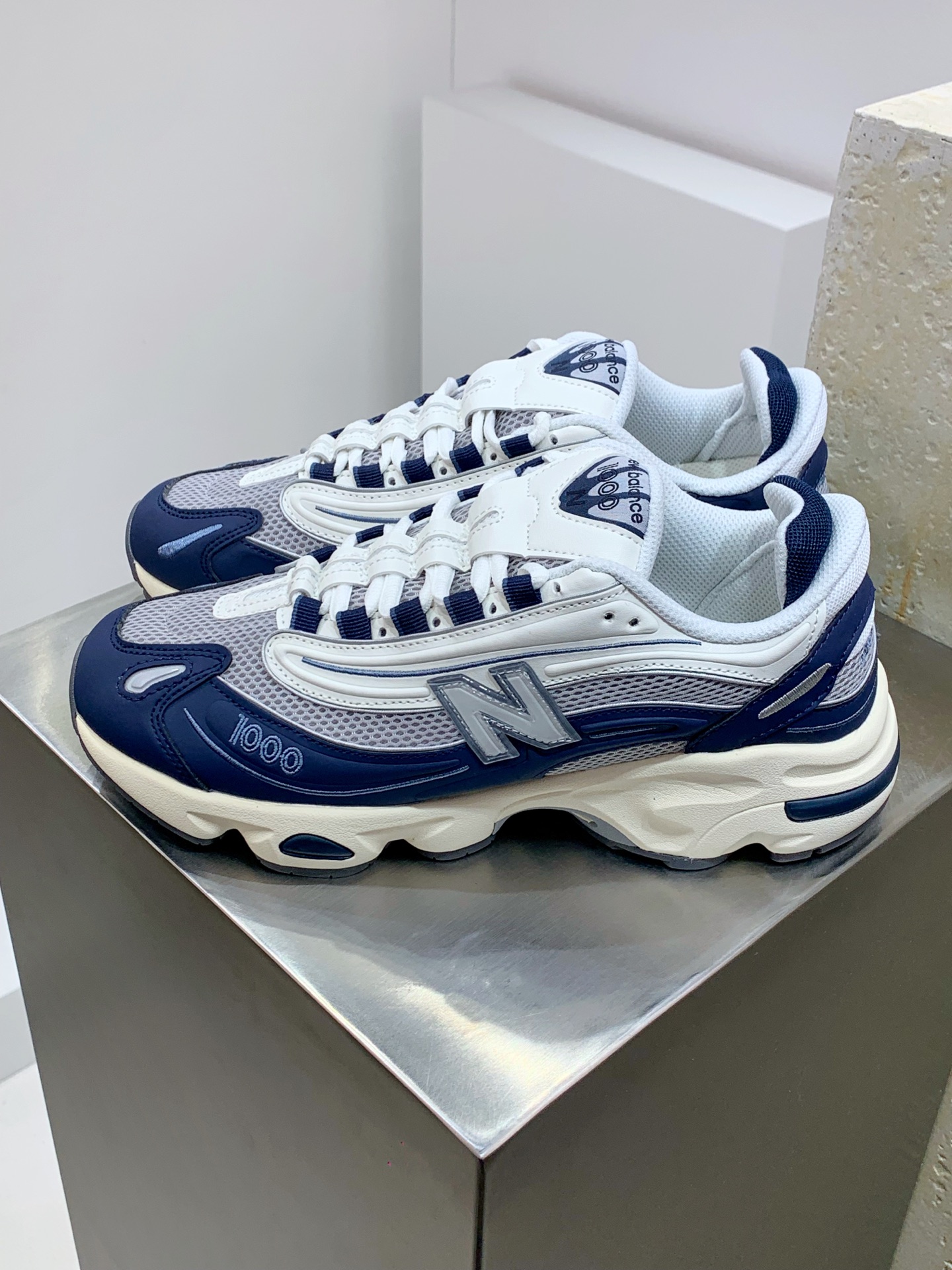 New Balance Nike Male Running Shoes Mesh Pink M-l-s