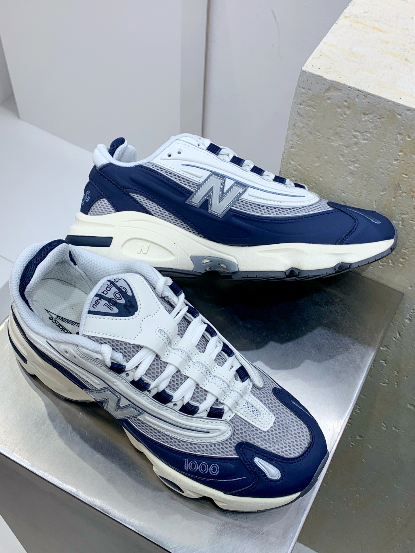 New Balance Nike Male Running Shoes Mesh Pink M-l-s