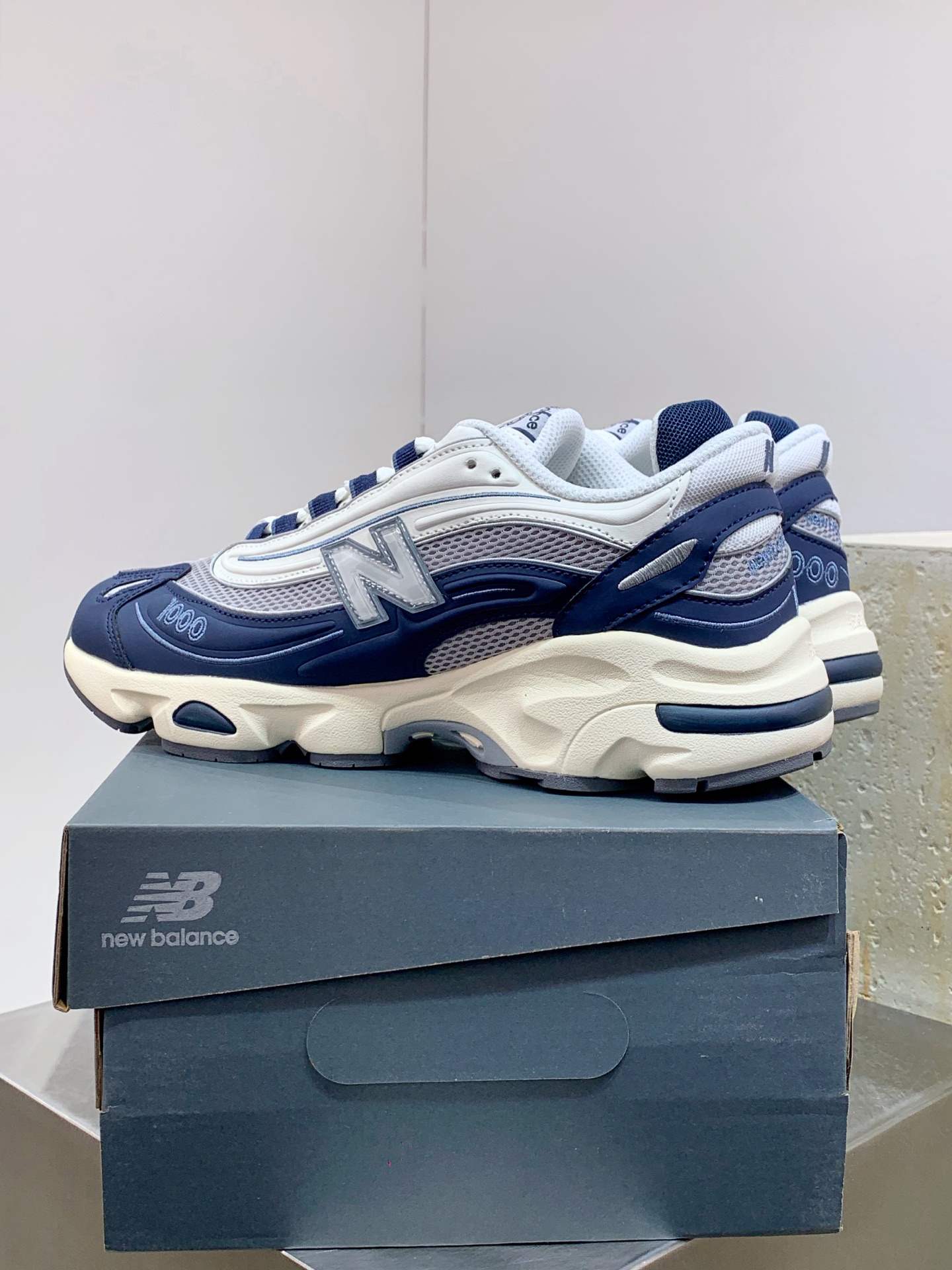 New Balance Nike Male Running Shoes Mesh Pink M-l-s