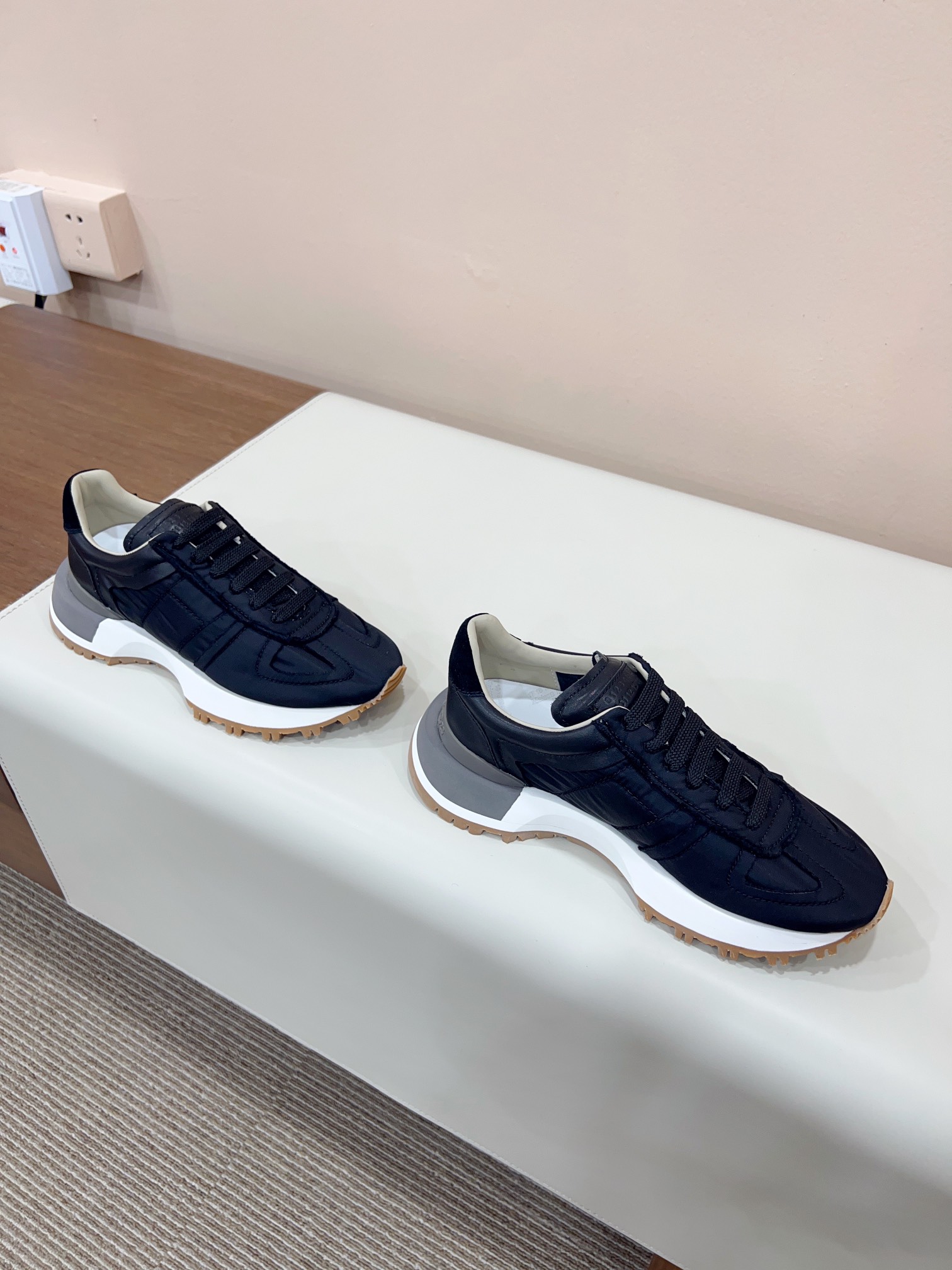 Male Sneakers Mesh Black Breathable