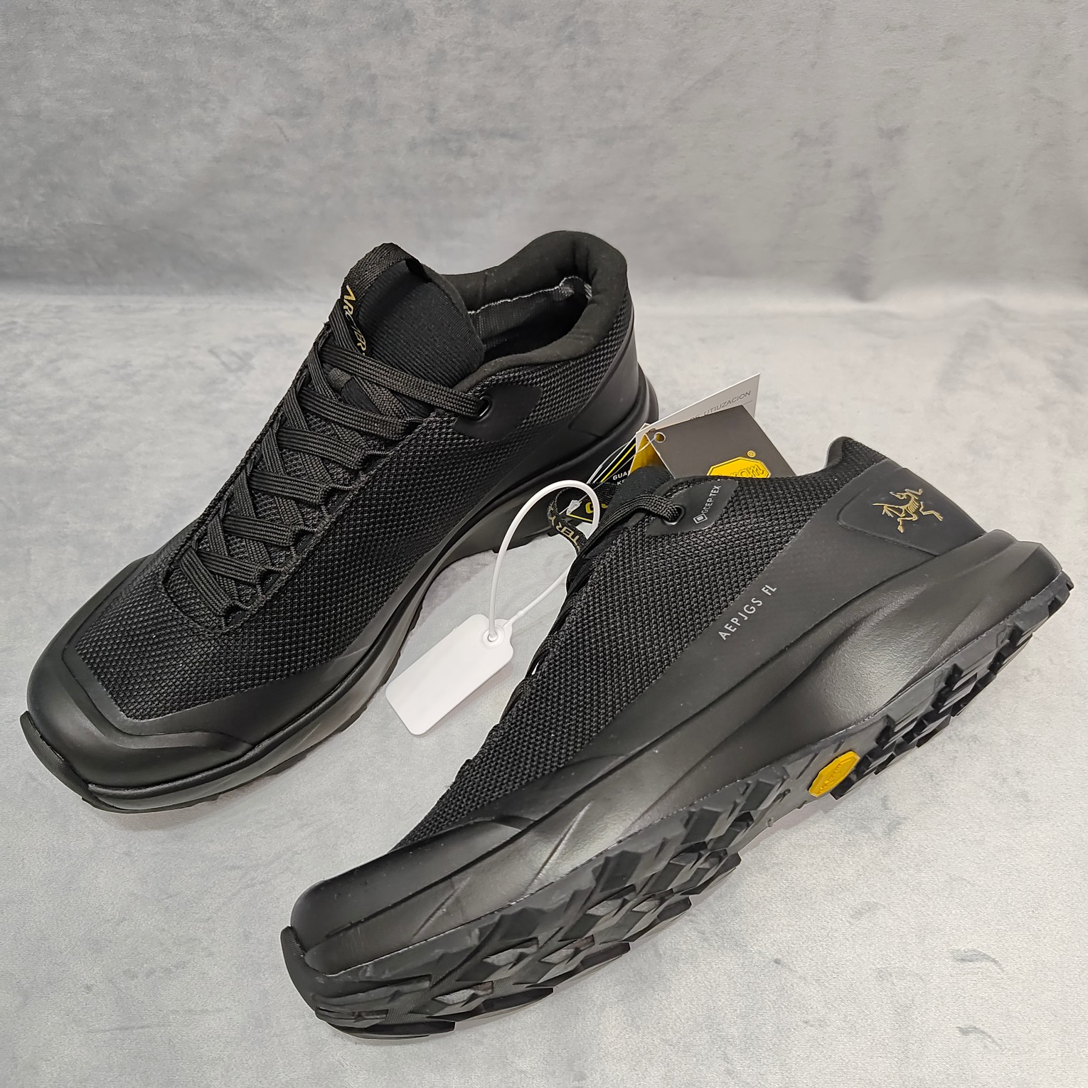 Arcteryx Sneakers Black Breathable M-l-s