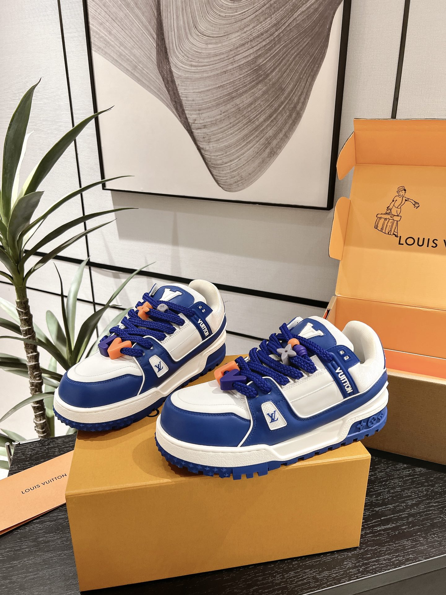 Louis Vuitton Male Basic Shoes L