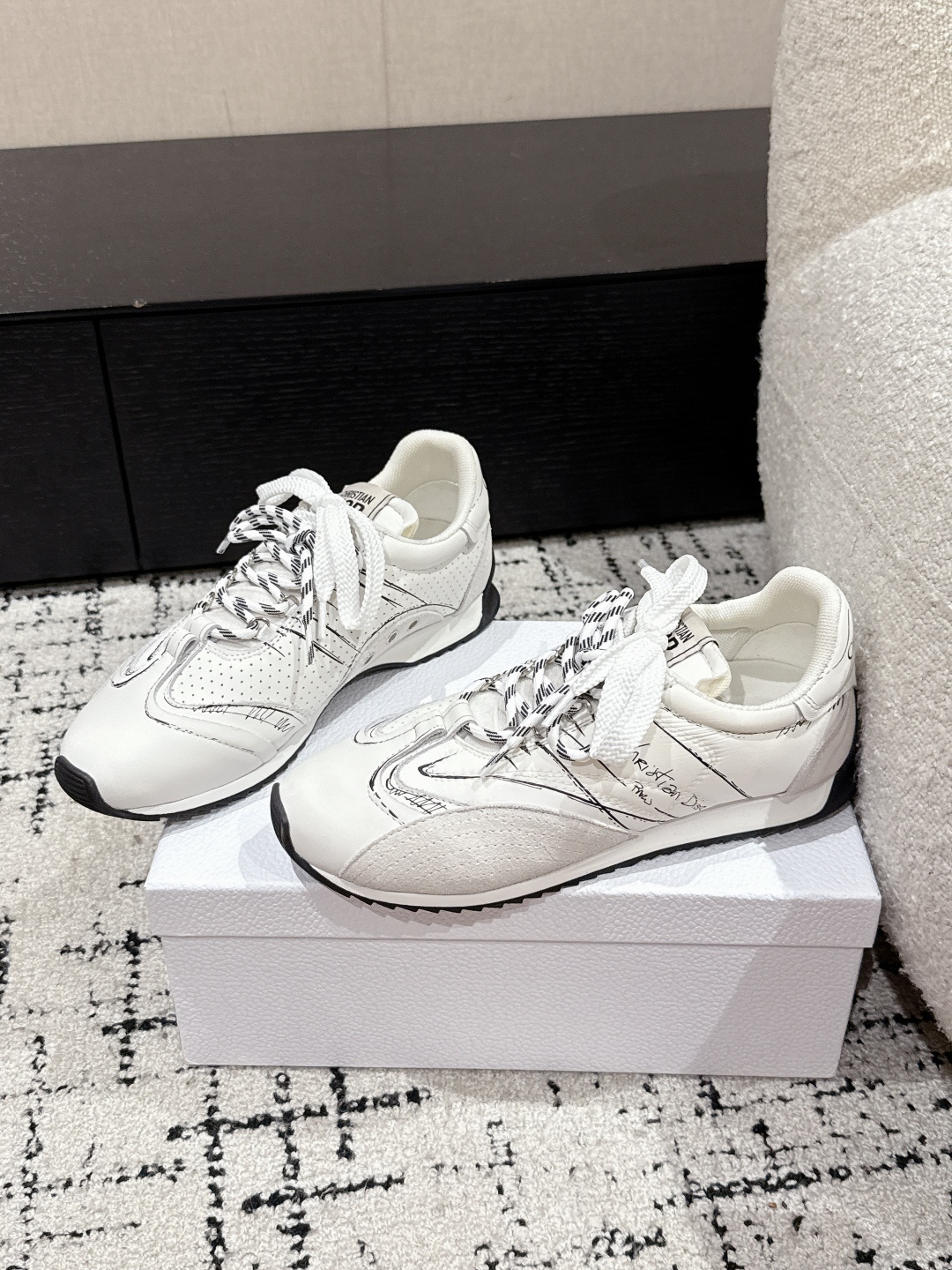 Dior Male Sneakers Breathable S