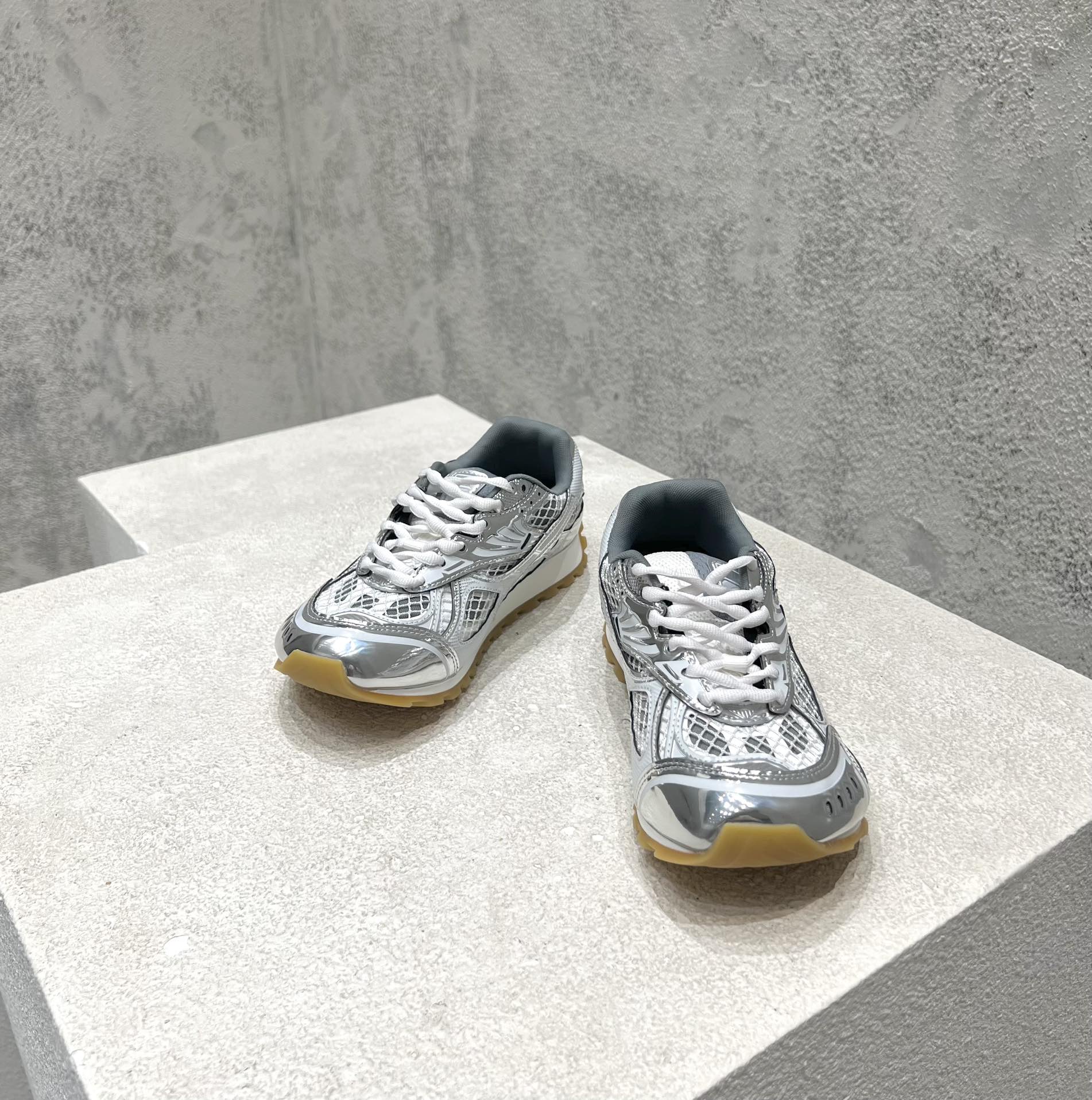 Bottega Veneta Male Sneakers Breathable M-l-s