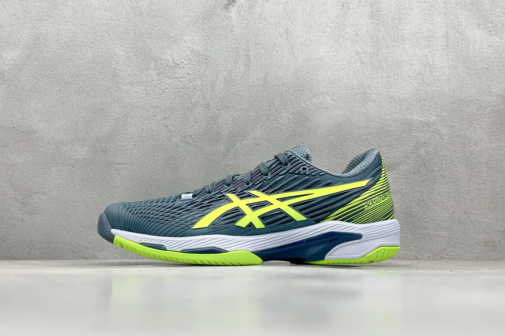 Asics Running Shoes M-l-s