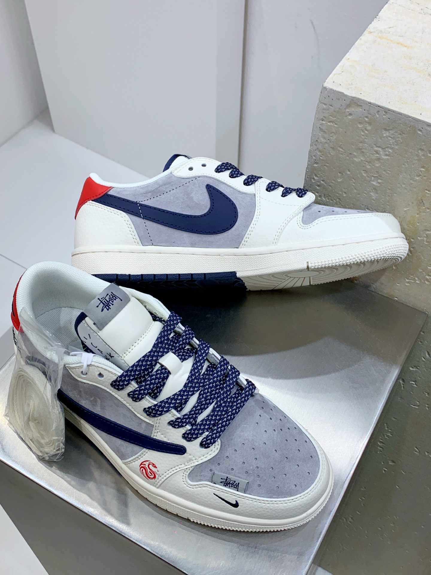 Jordan Nike Basic Shoes L-s