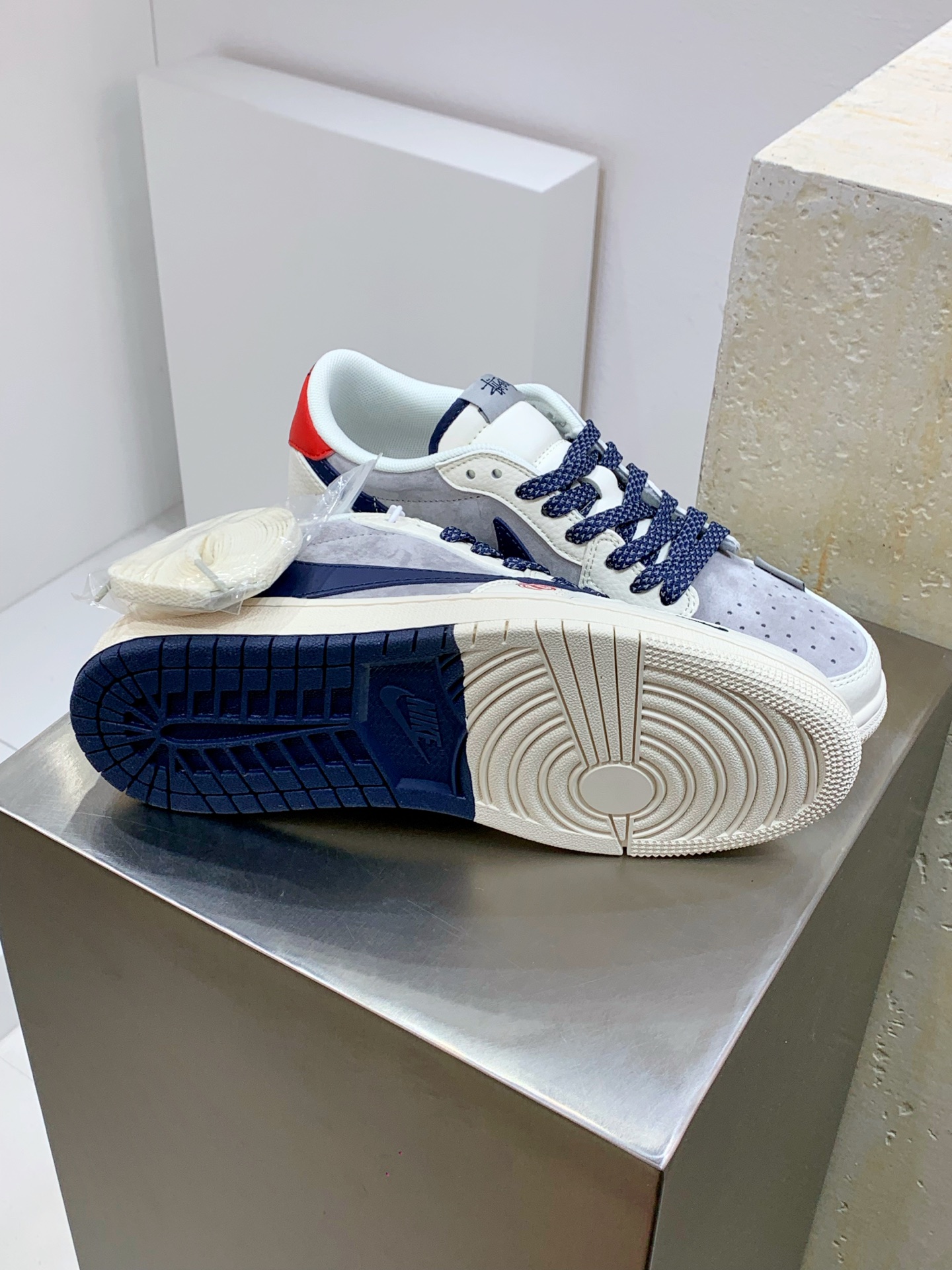 Jordan Nike Basic Shoes L-s