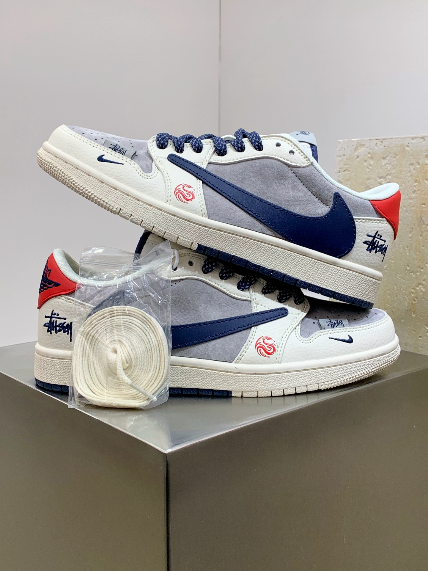 Jordan Nike Basic Shoes L-s