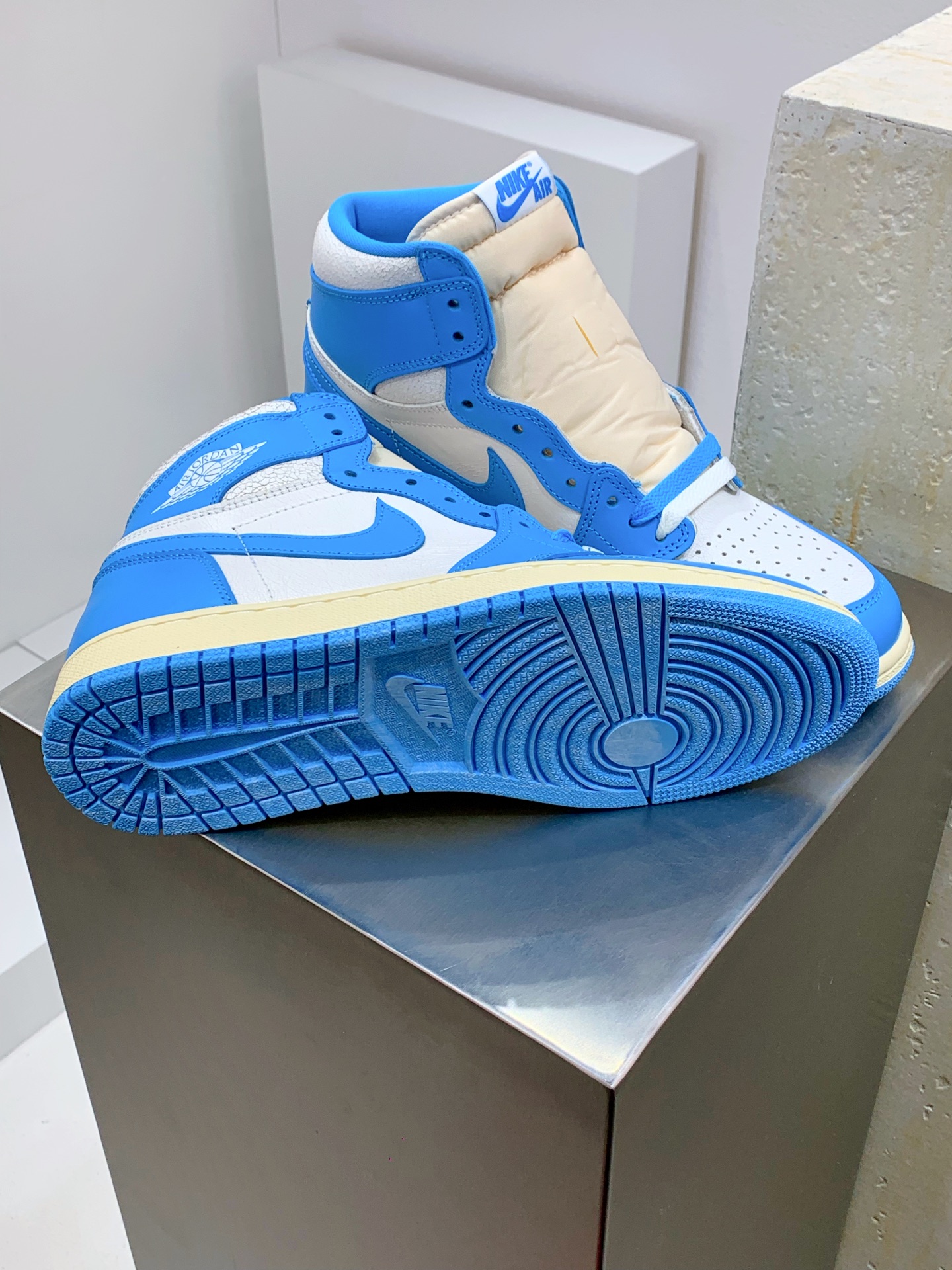 Jordan Nike Basic Shoes L-s