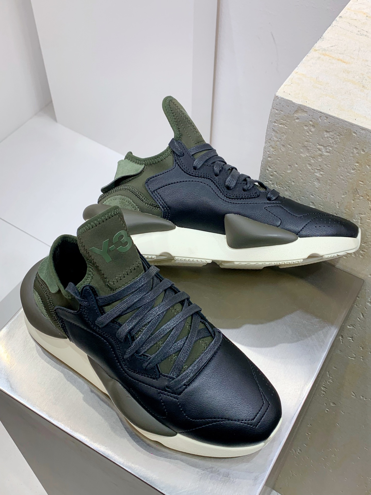 Nike Male Running Shoes White Breathable S