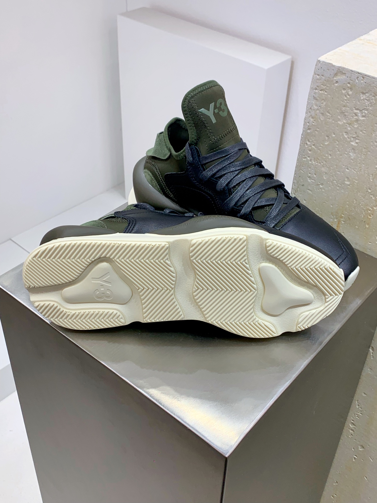 Nike Male Running Shoes White Breathable S