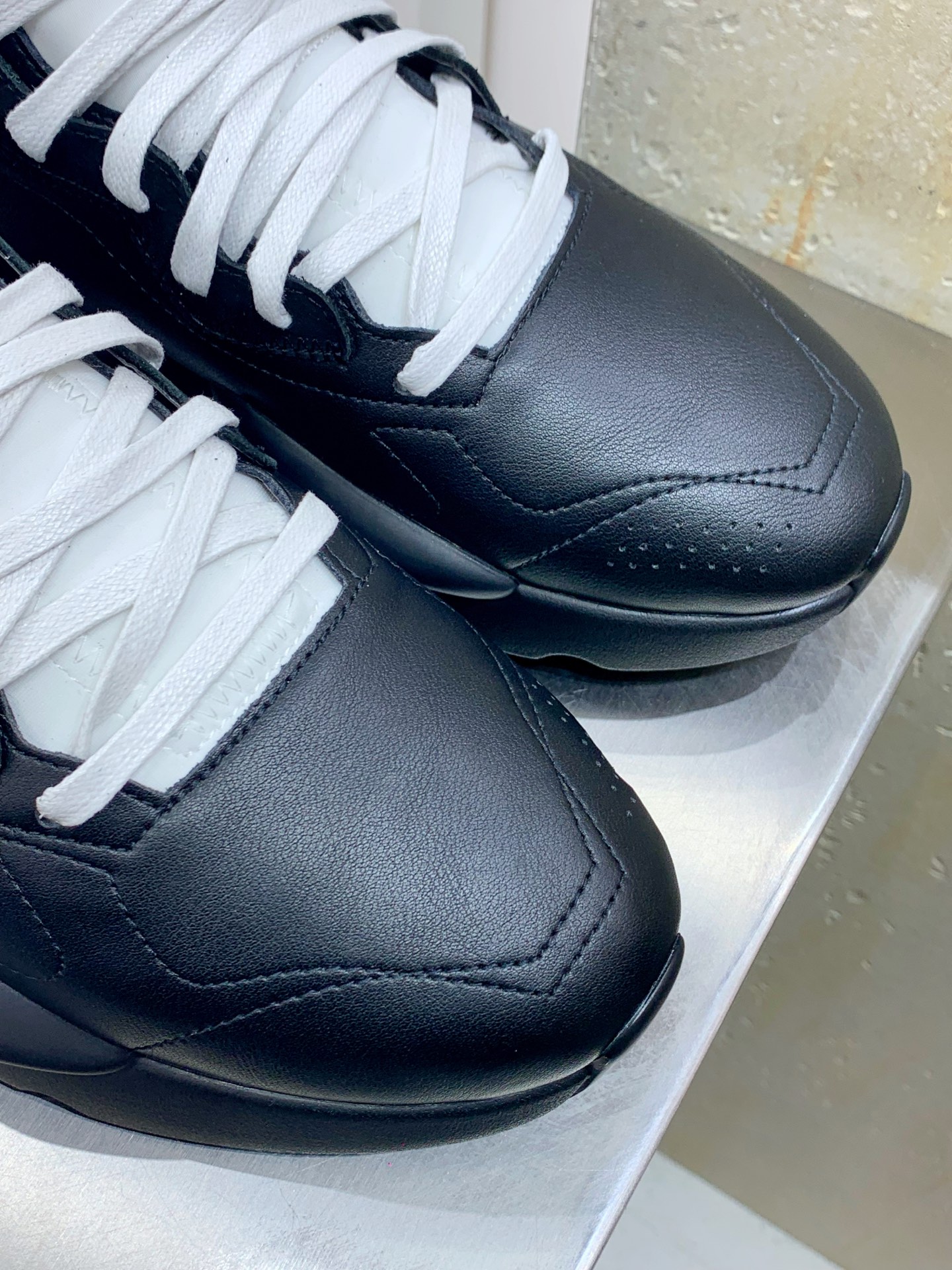 Nike Male Running Shoes White Breathable S