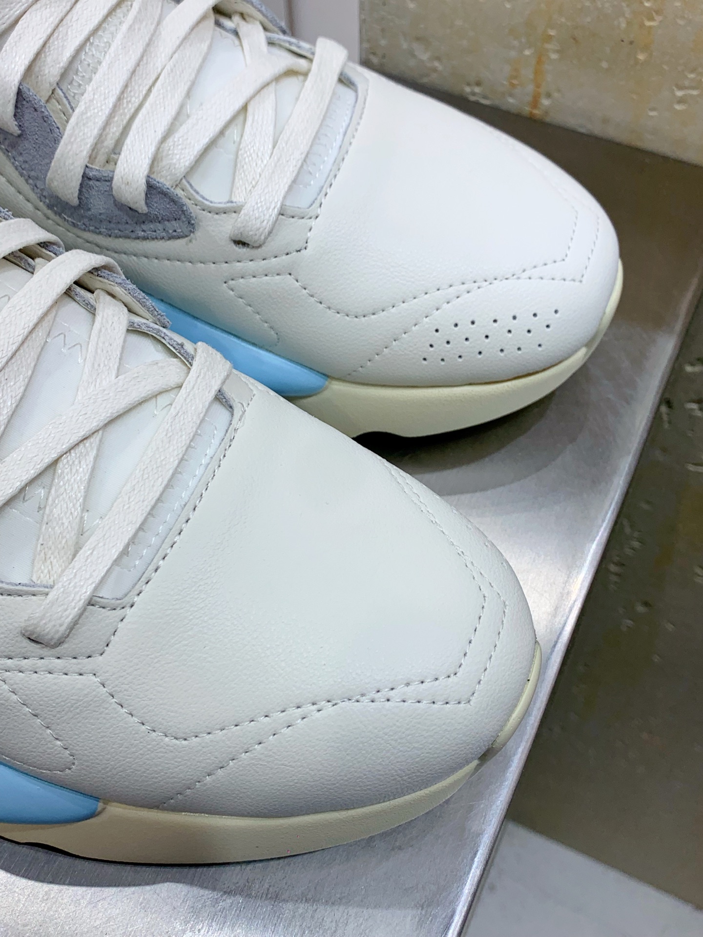 Nike Male Running Shoes White Breathable S