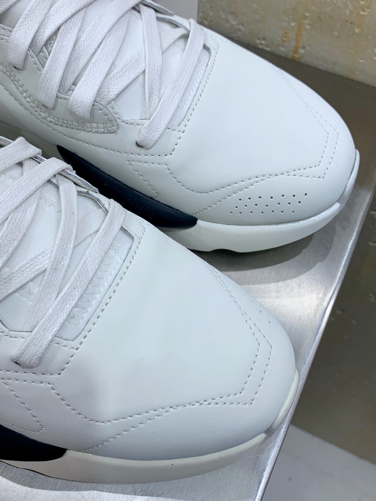 Nike Male Running Shoes White Breathable S