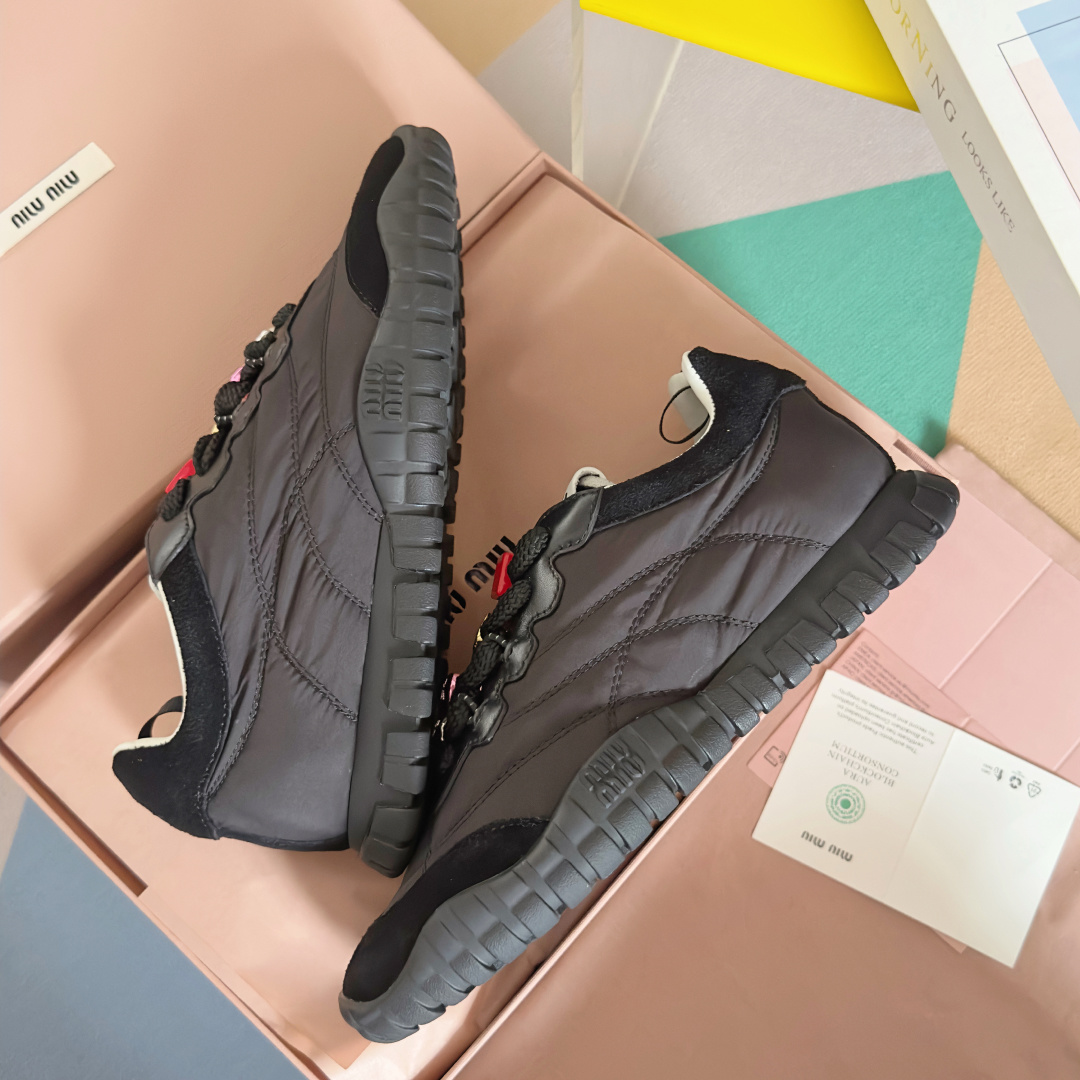 Miu Miu Female Sneakers Breathable M-s