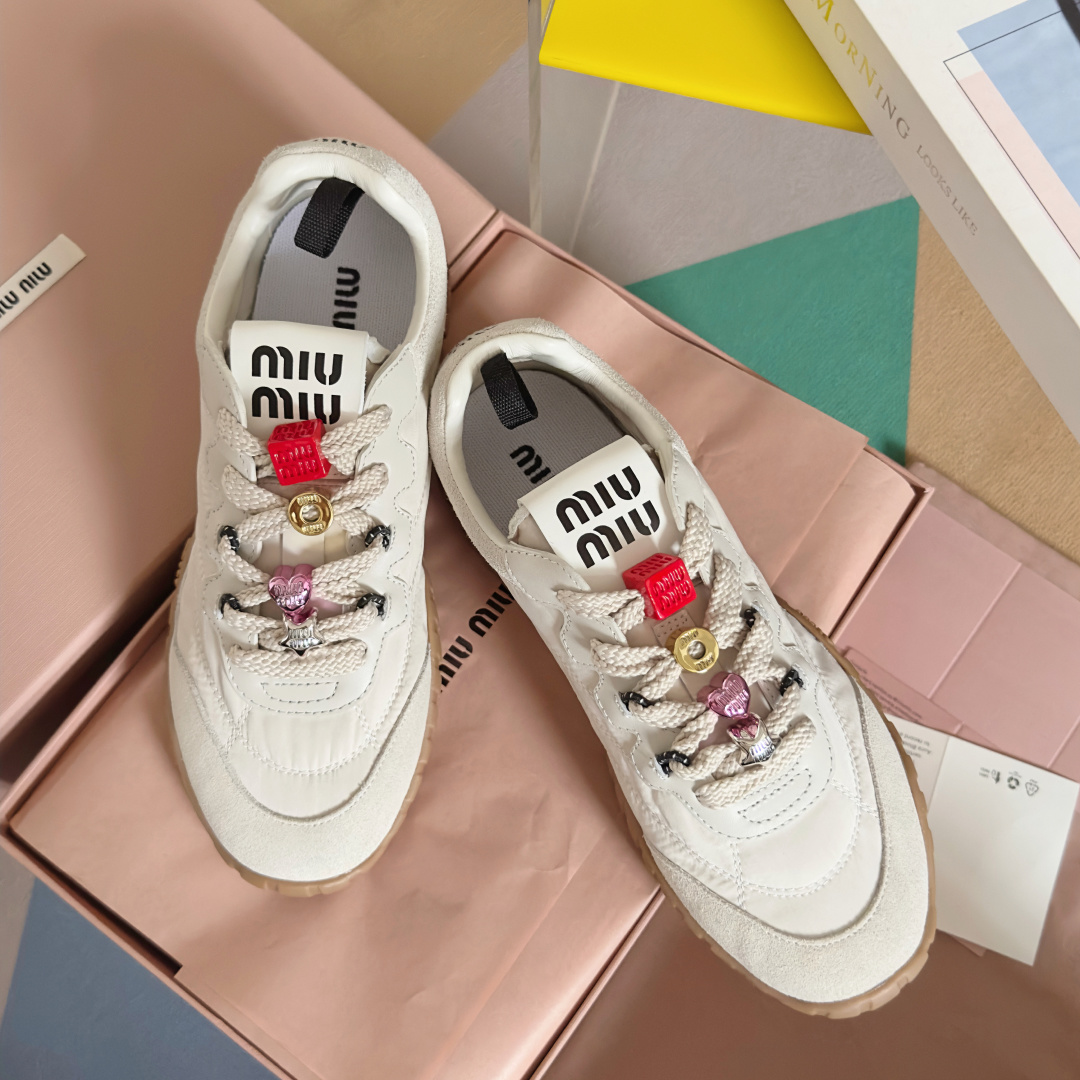 Miu Miu Female Sneakers Breathable M-s