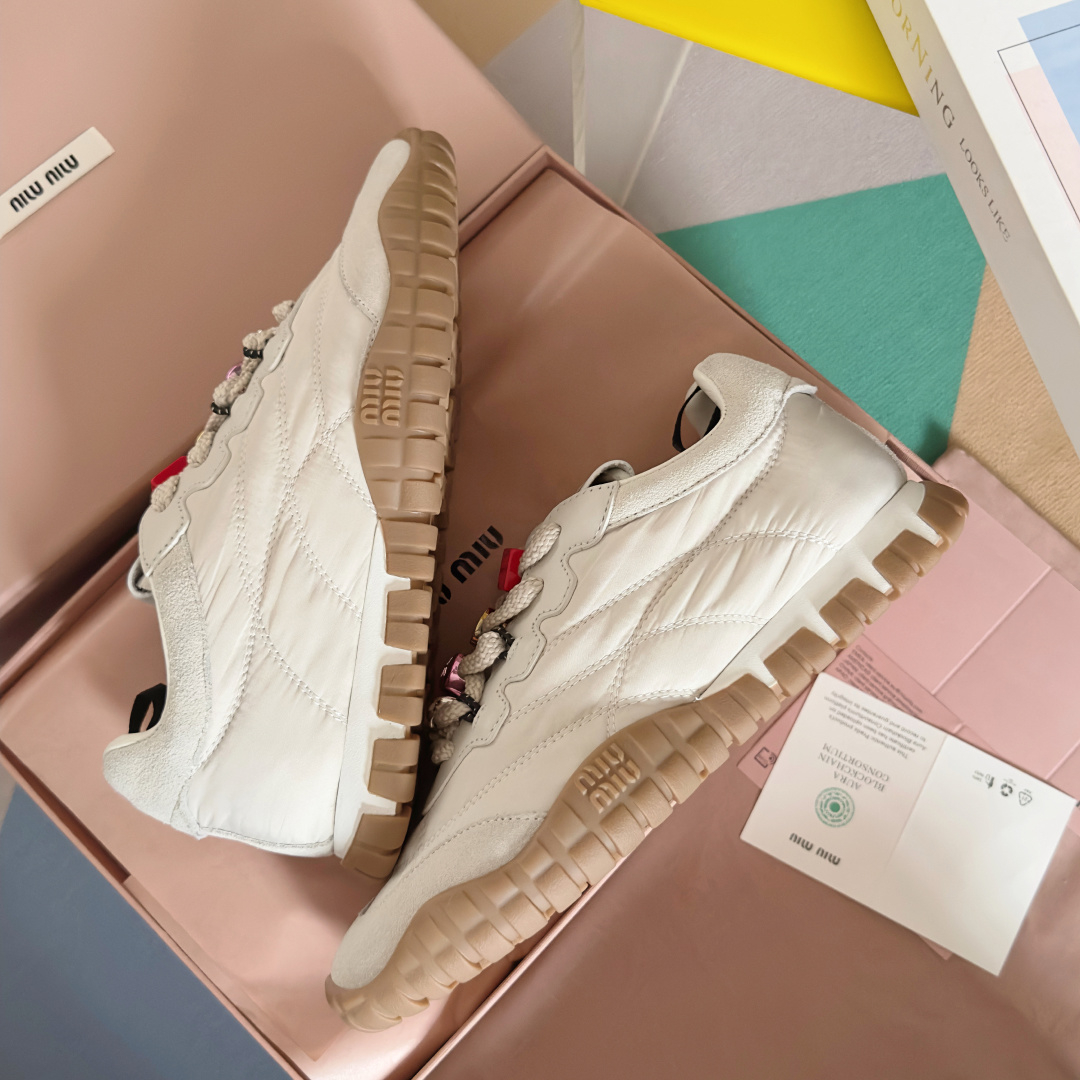 Miu Miu Female Sneakers Breathable M-s