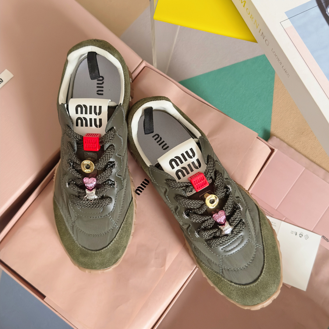 Miu Miu Female Sneakers Breathable M-s