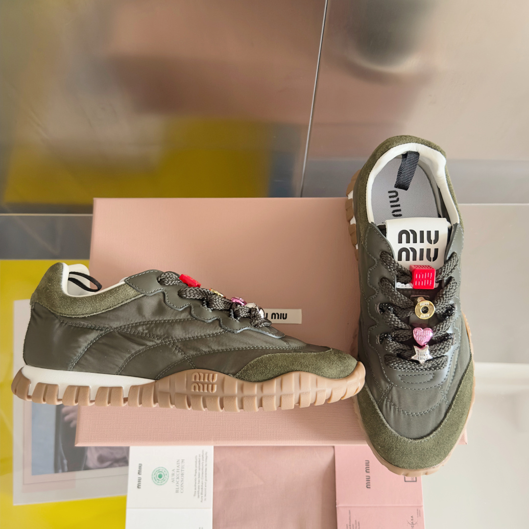Miu Miu Female Sneakers Breathable M-s