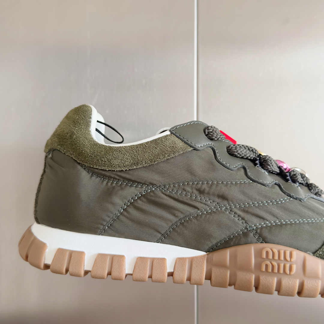 Miu Miu Female Sneakers Breathable M-s