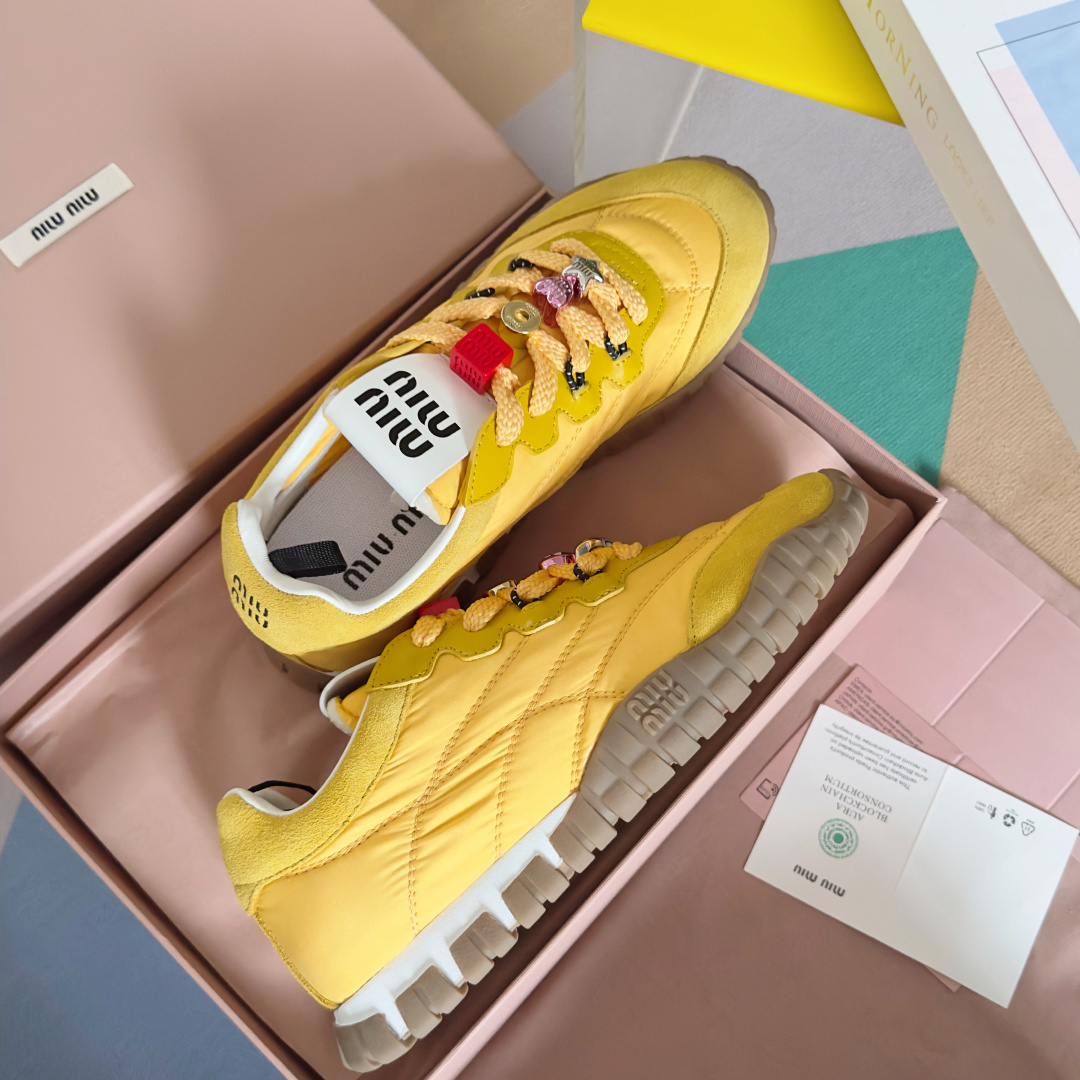 Miu Miu Female Sneakers Breathable M-s