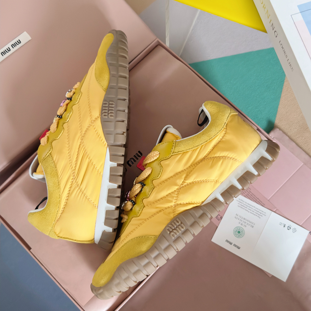 Miu Miu Female Sneakers Breathable M-s