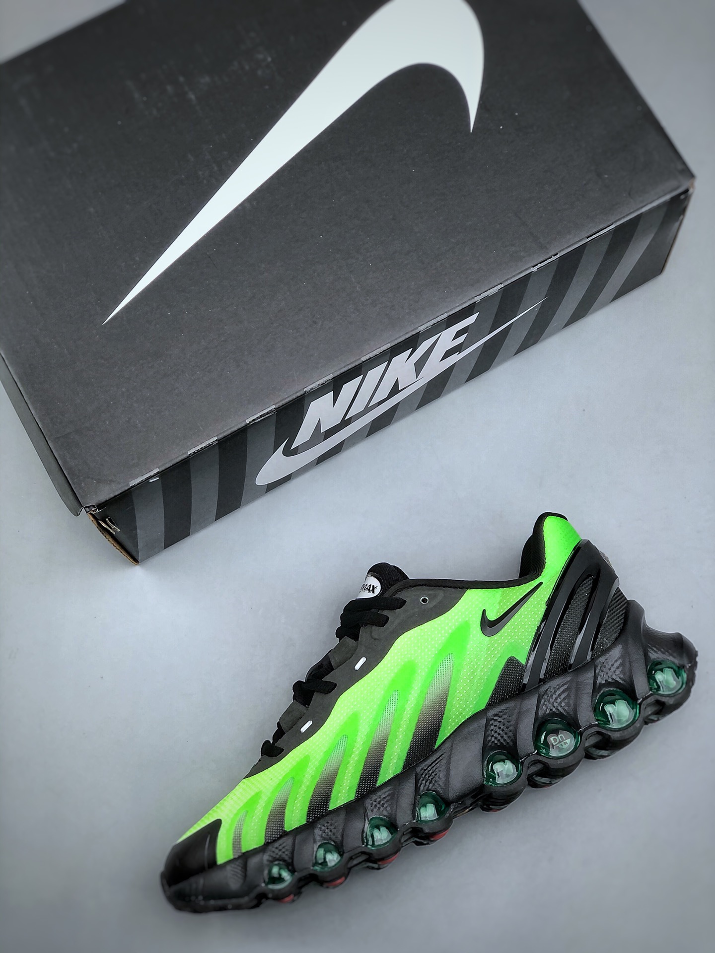 Nike Running Shoes Shock Absorbing M-l-s