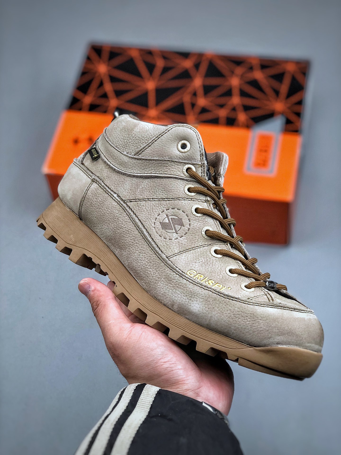 Male Basic Shoes M-s