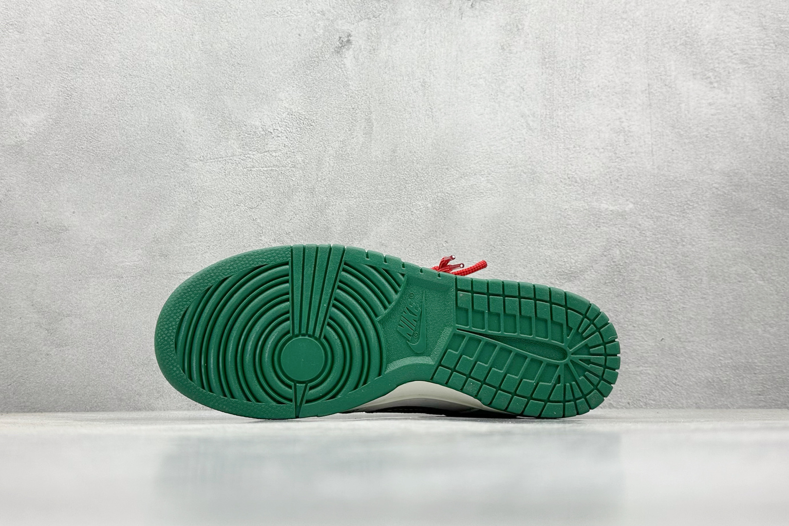 Nike Board Shoes L-s