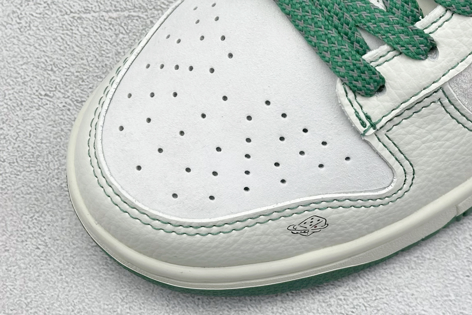 Nike Board Shoes L-s