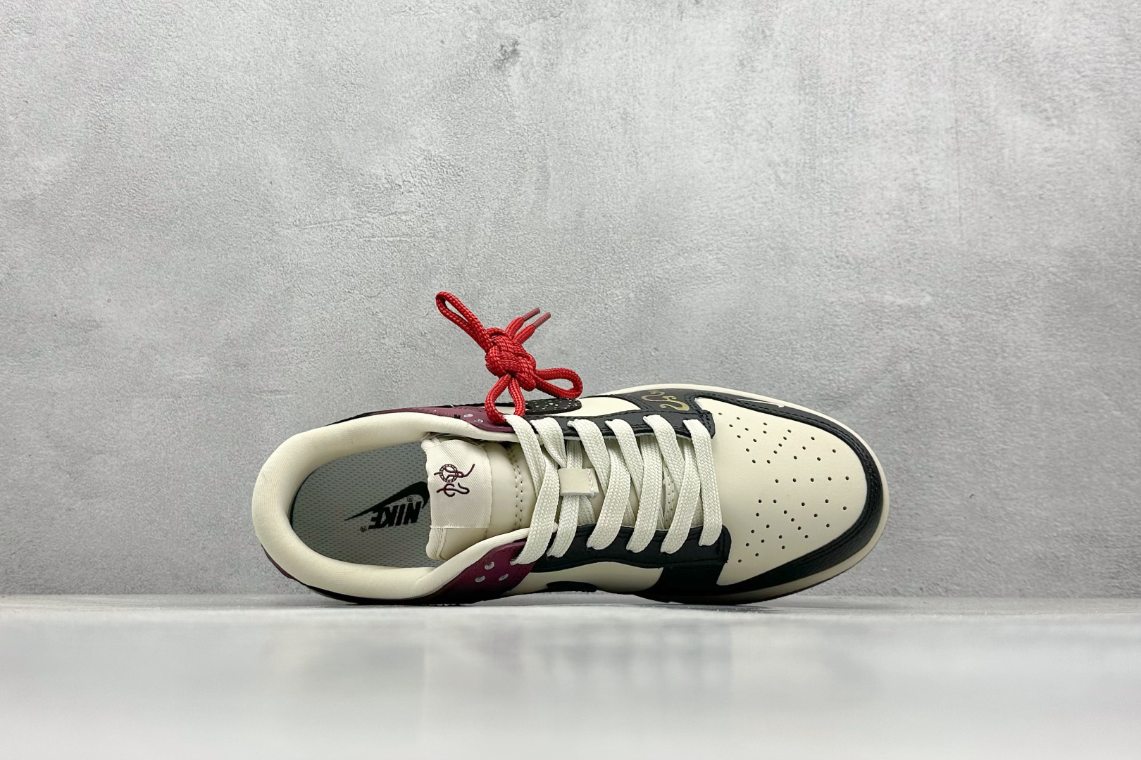 Nike Board Shoes L-s